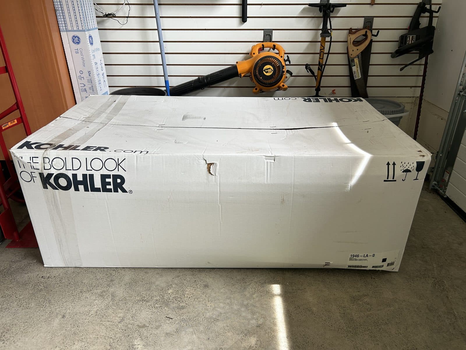 Kohler Archer 60x30 alcove tub, left drain 2