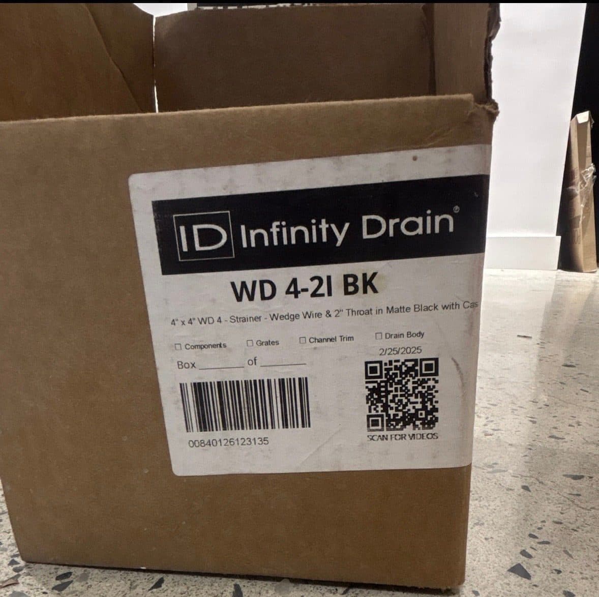 Infinity Drain Matte Black Wedge Wire 4x4 Drain Grate WD 4-2I BK Kit