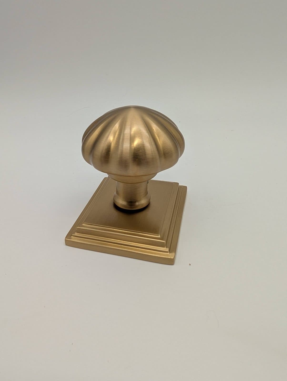 EMTEK Dummy Melon Knob Wilshire Rose (US4) 3