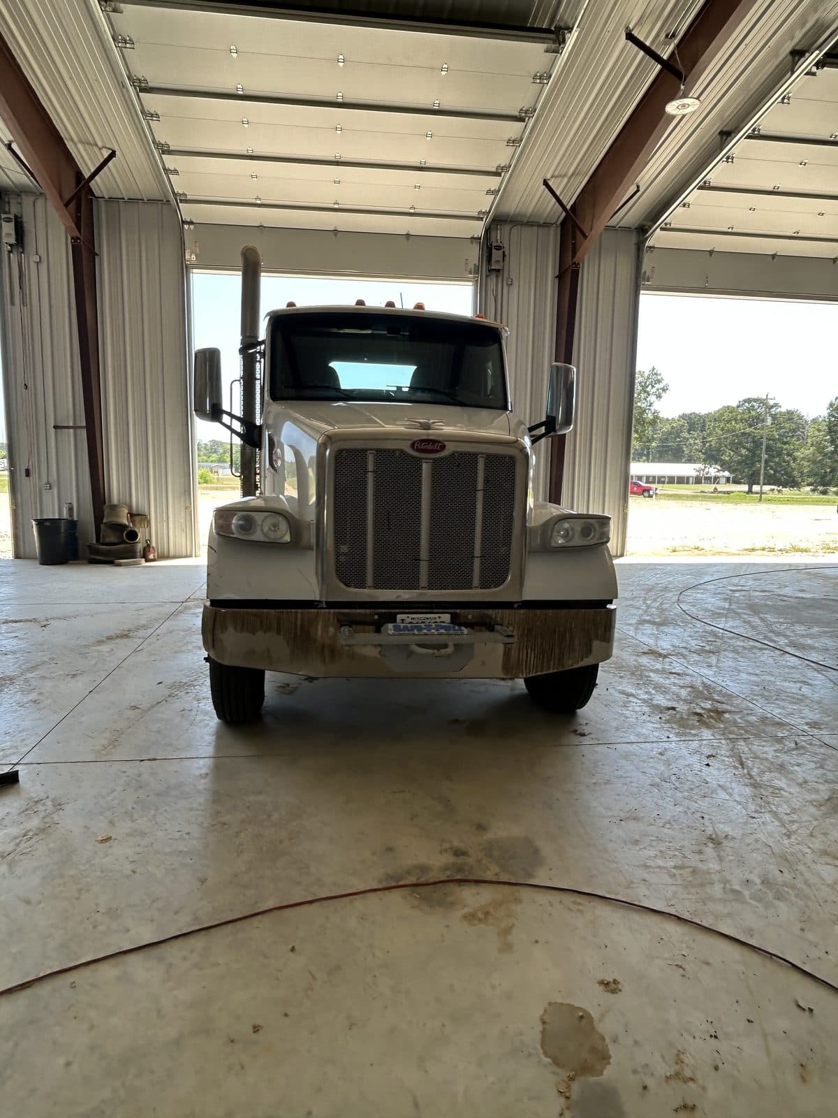2017 Peterbilt 657 tri axle 4