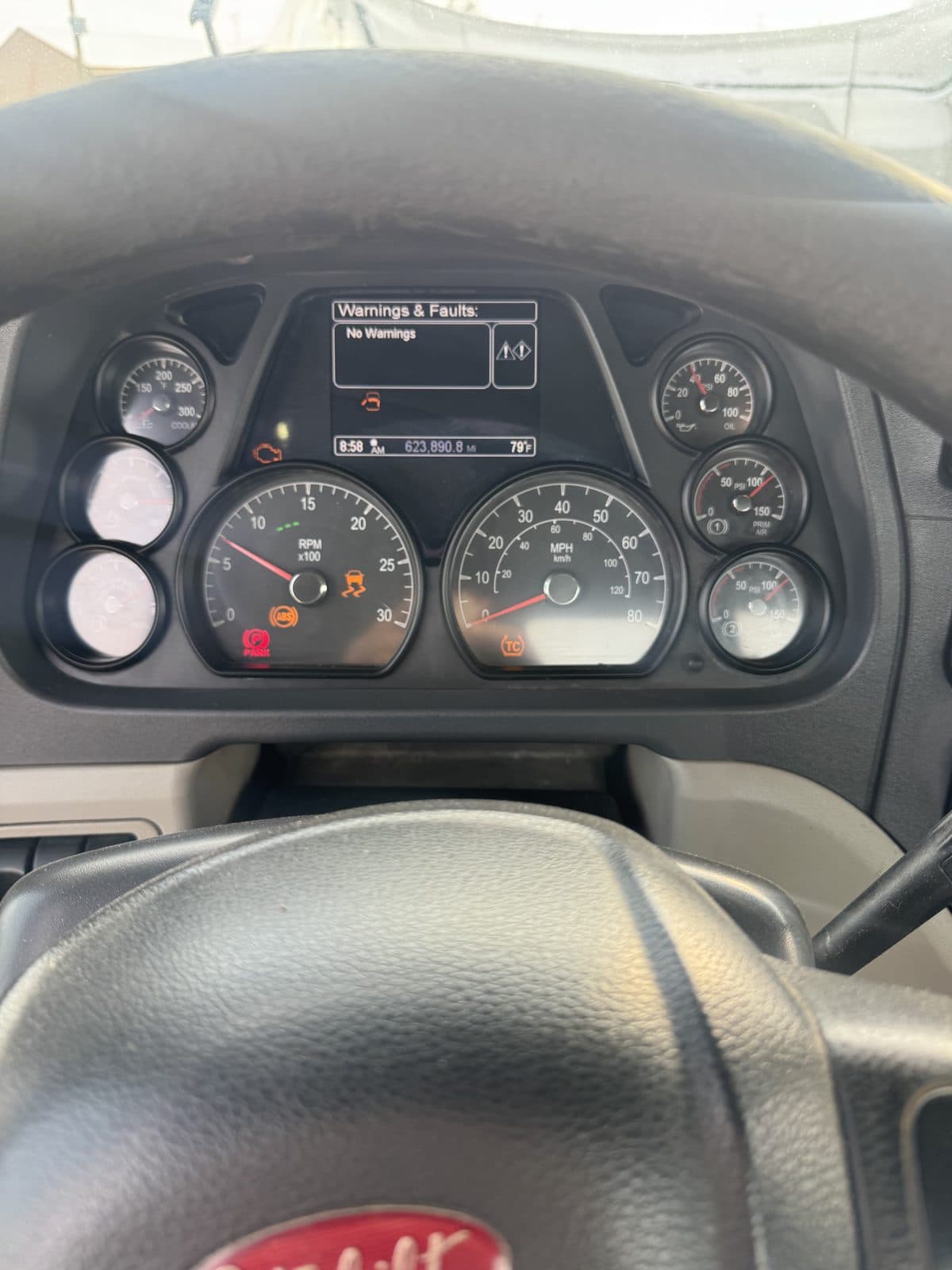 2018 Peterbilt 567 6