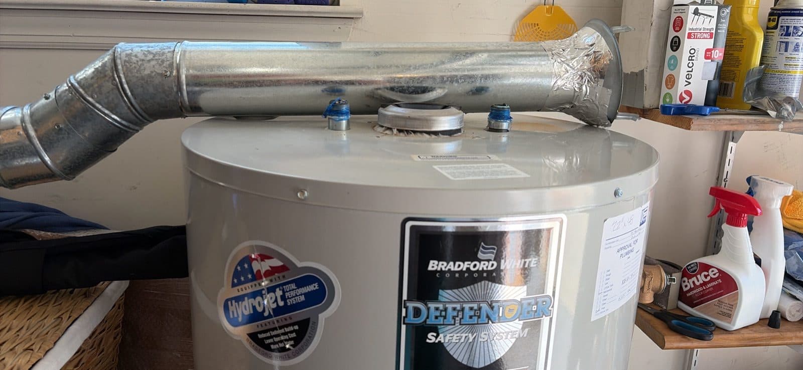 Natural Gas Bradford/White Hot Water Heater 2