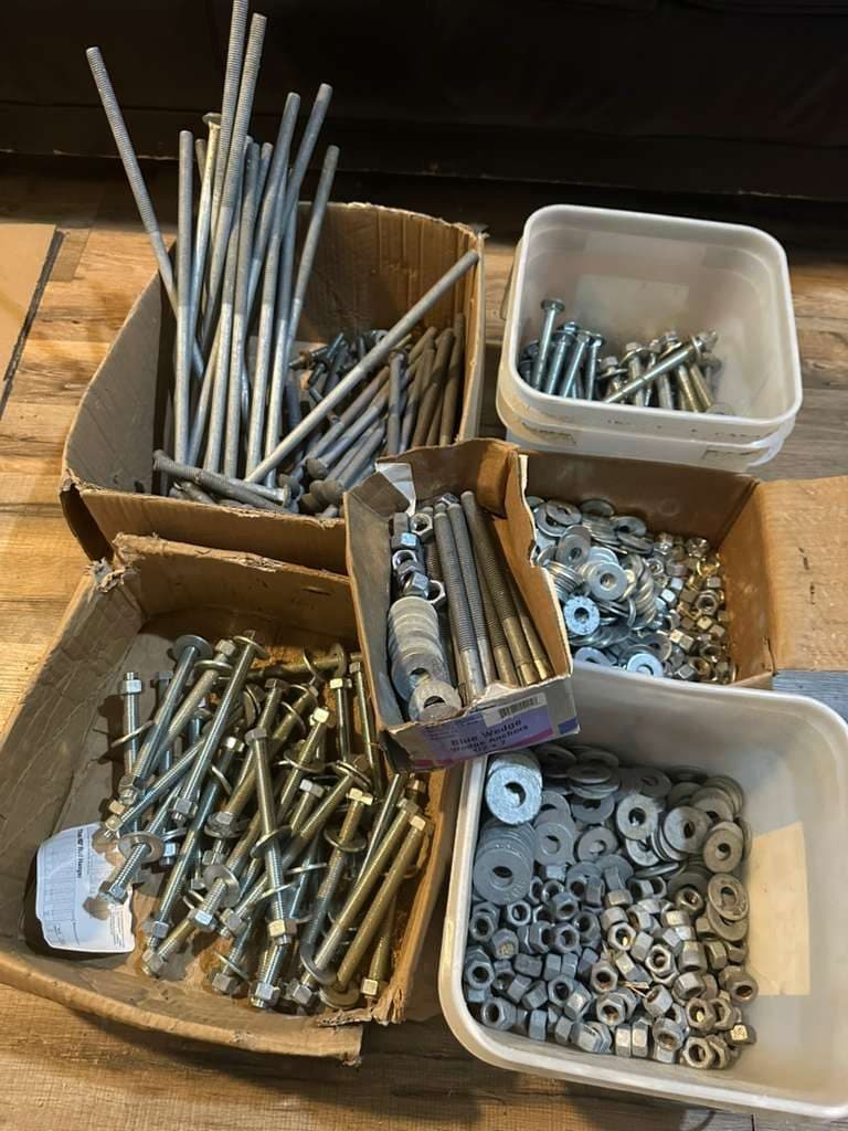 Bolts Nuts Washers 500pc HDG/GR5 Kit - Mastic Beach