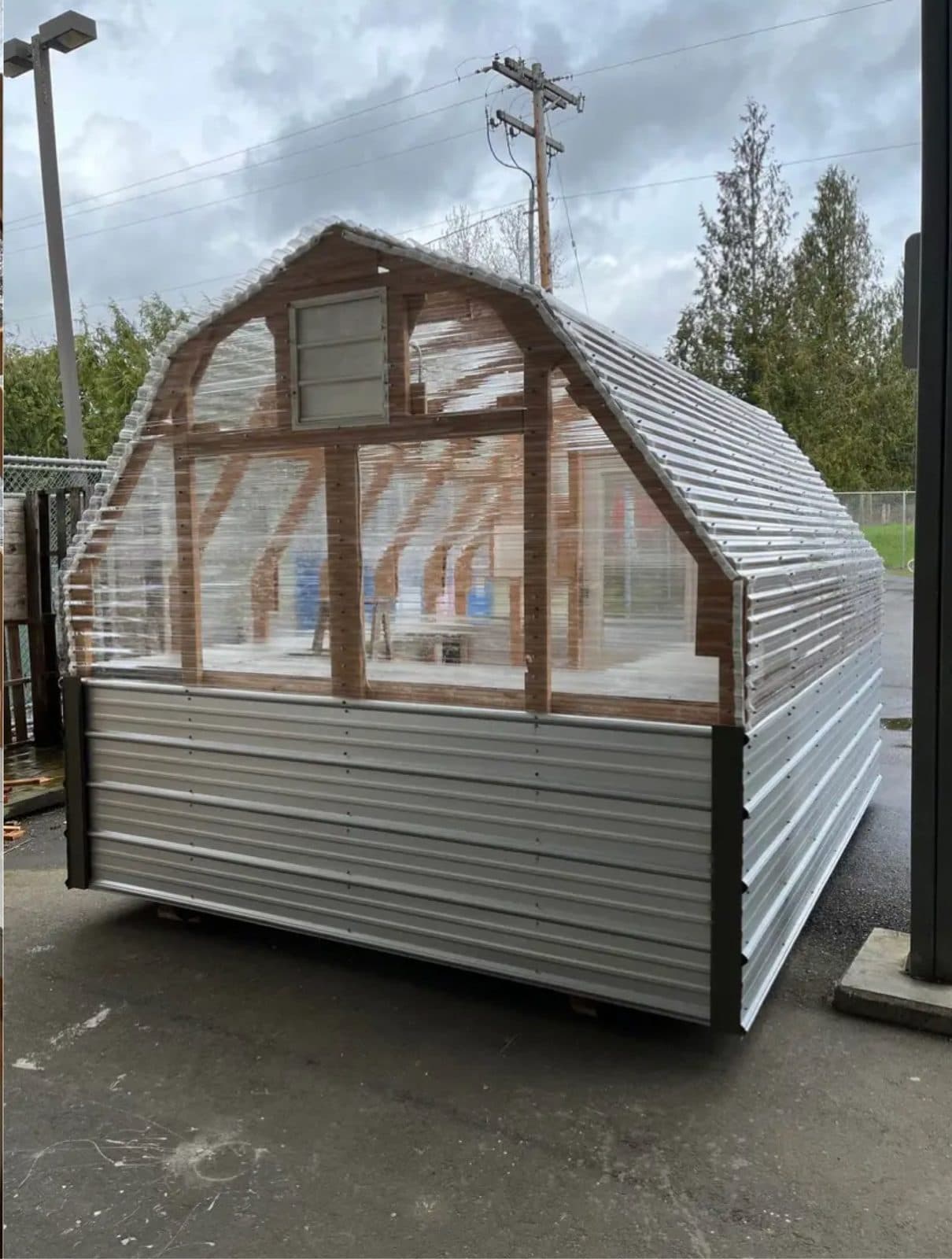 Gambrel Greenhouse - Polycarbonate Roof & Metal Siding 5