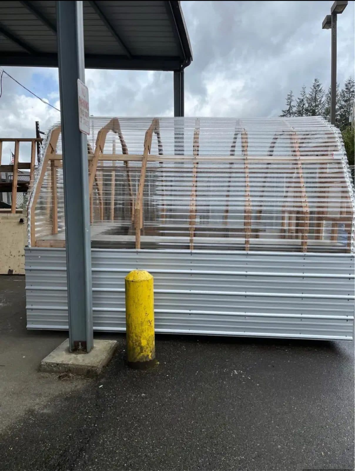 Gambrel Greenhouse - Polycarbonate Roof & Metal Siding 6
