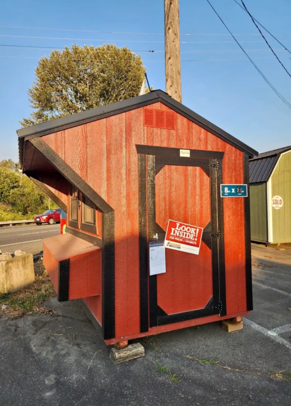 6x8 Red Chicken Coop 2