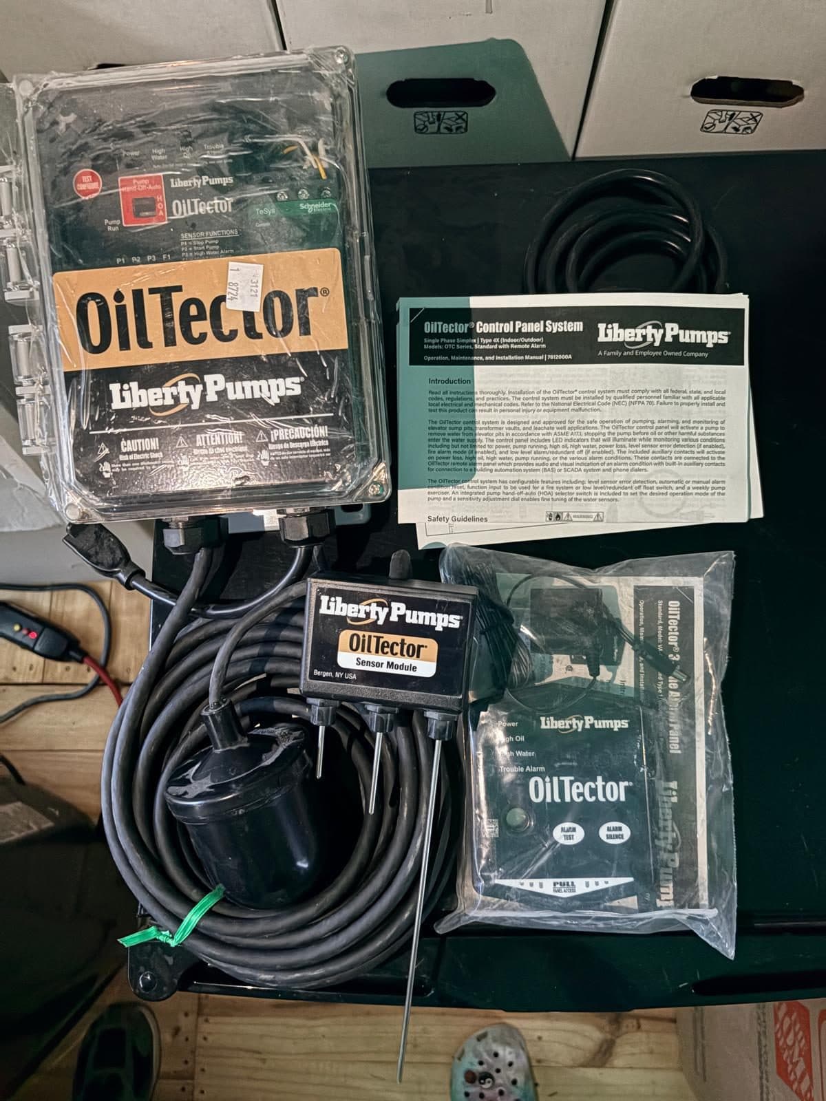 Liberty Pumps OilTector OTC-115 115V Control & Alarm – NEW 2