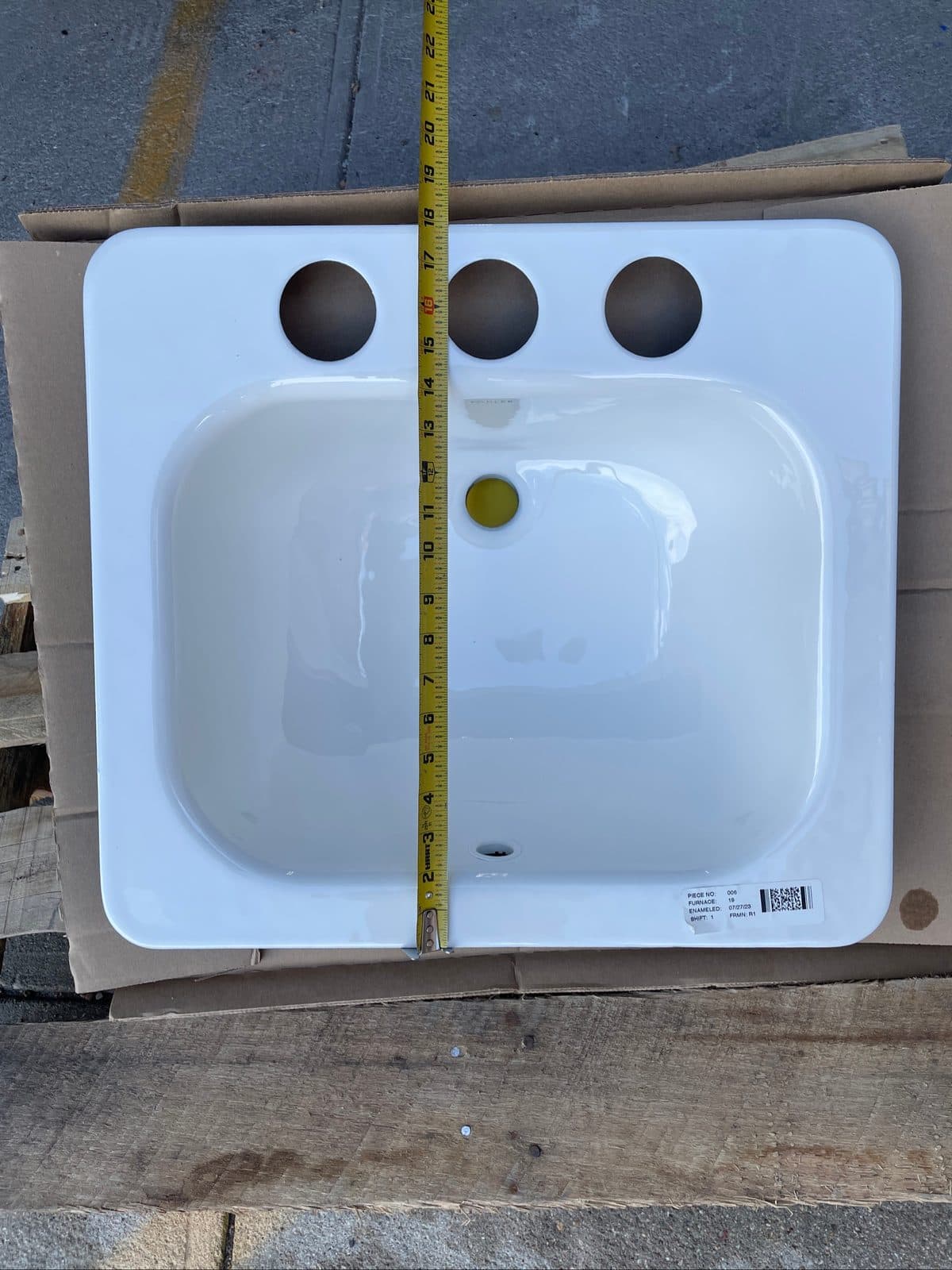 Kohler 2890-8U-0 Tahoe White Undermount Cast Iron Sink 3