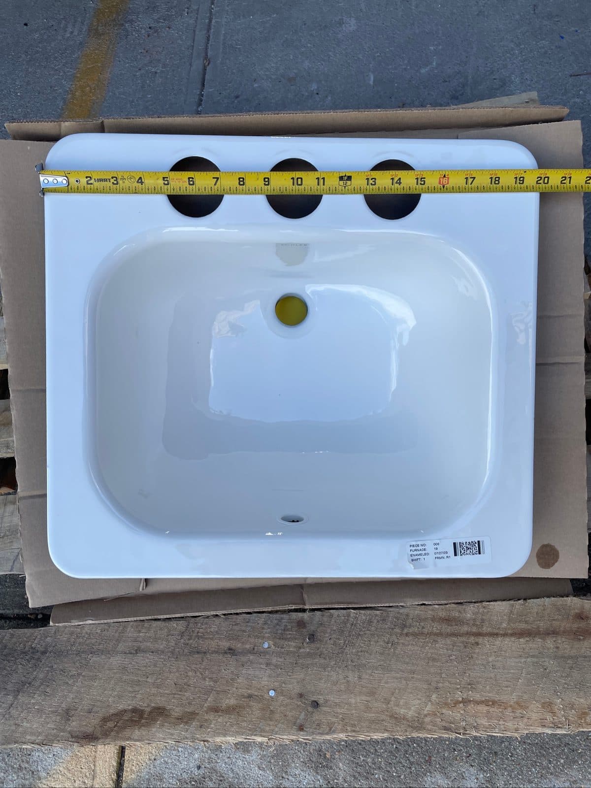 Kohler 2890-8U-0 Tahoe White Undermount Cast Iron Sink 4