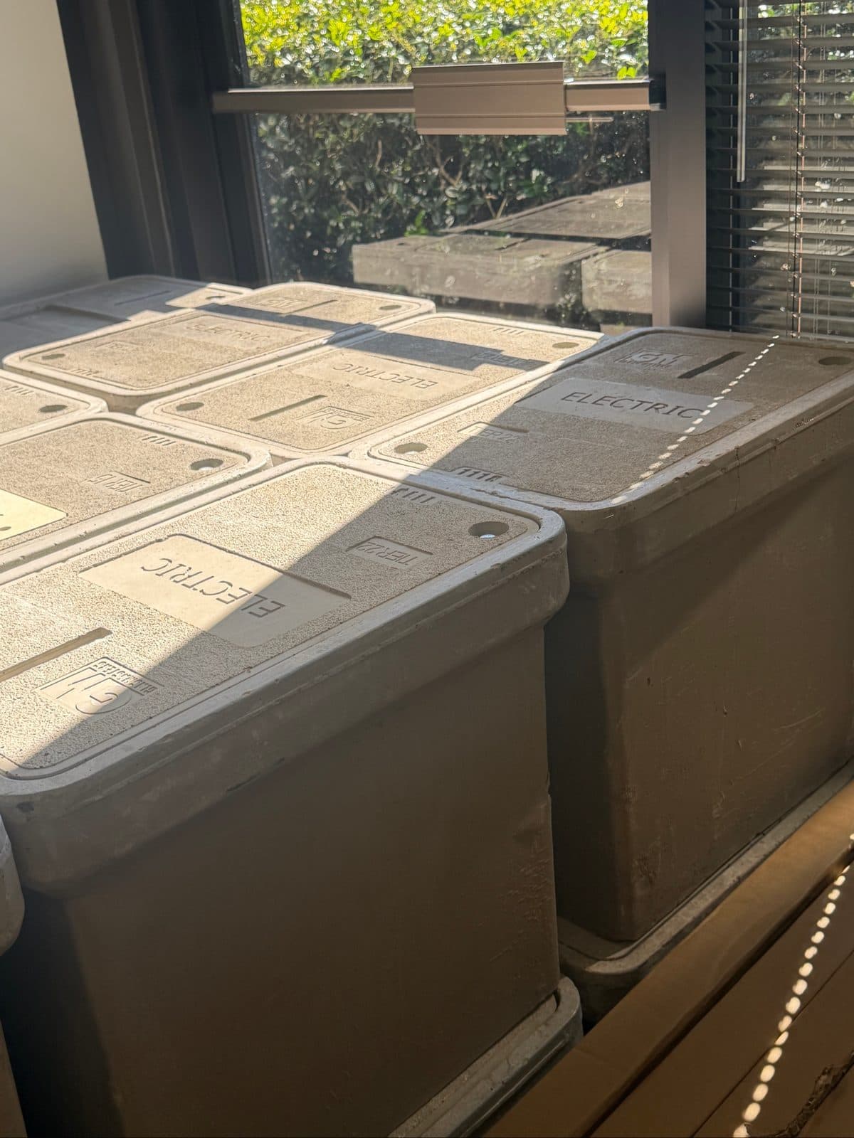 Glasmasters AP111818P22 Tier 22 Electric Handhole 11x18x18 2