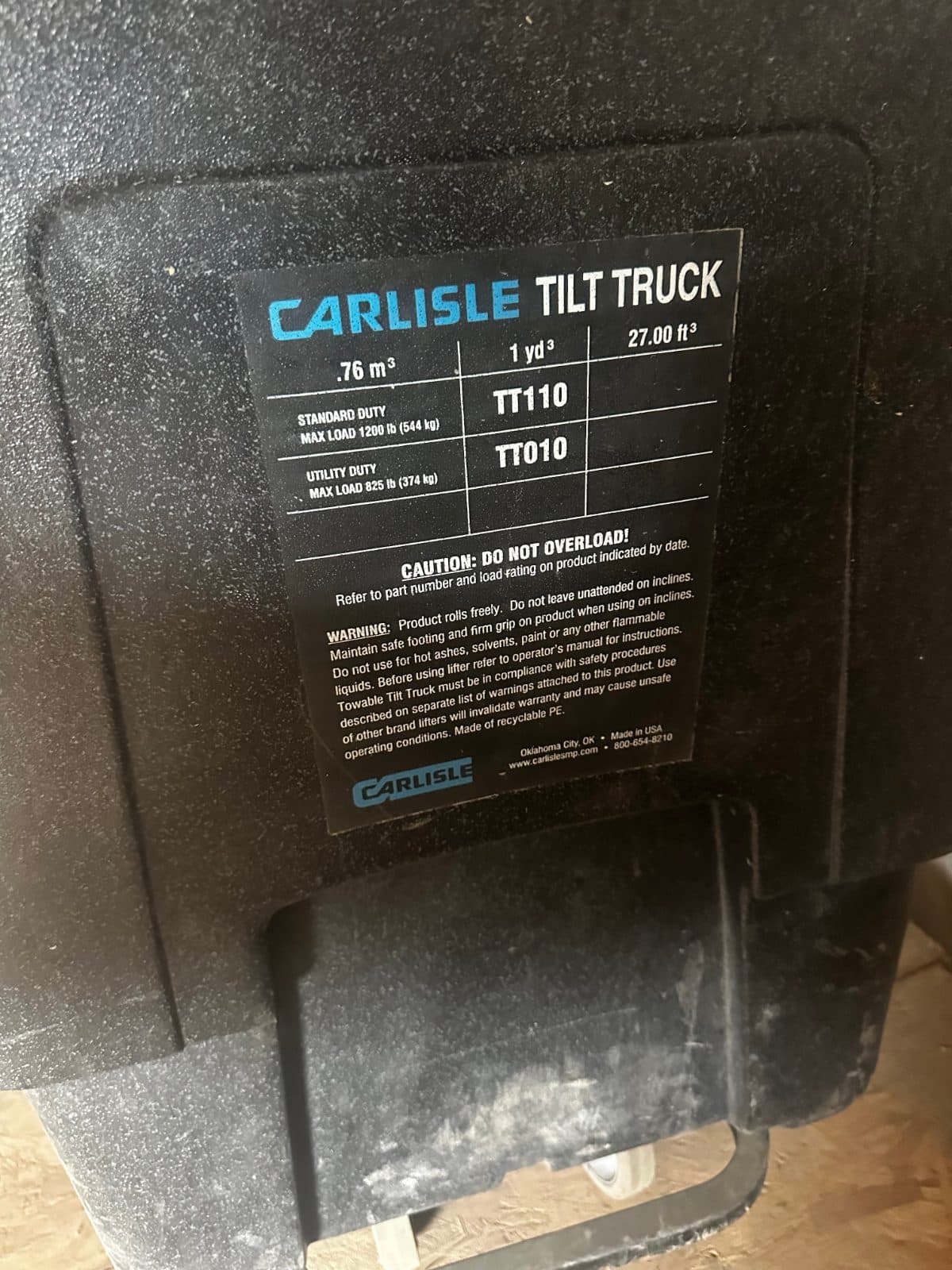Carlisle TT010 Tilt Dump Cart 3