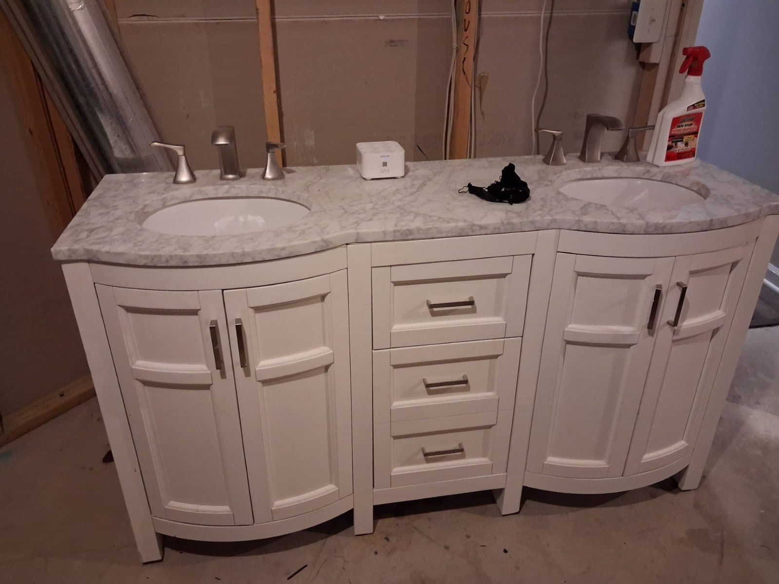 Double Bathroom Vanity EXCLUSIVE 4