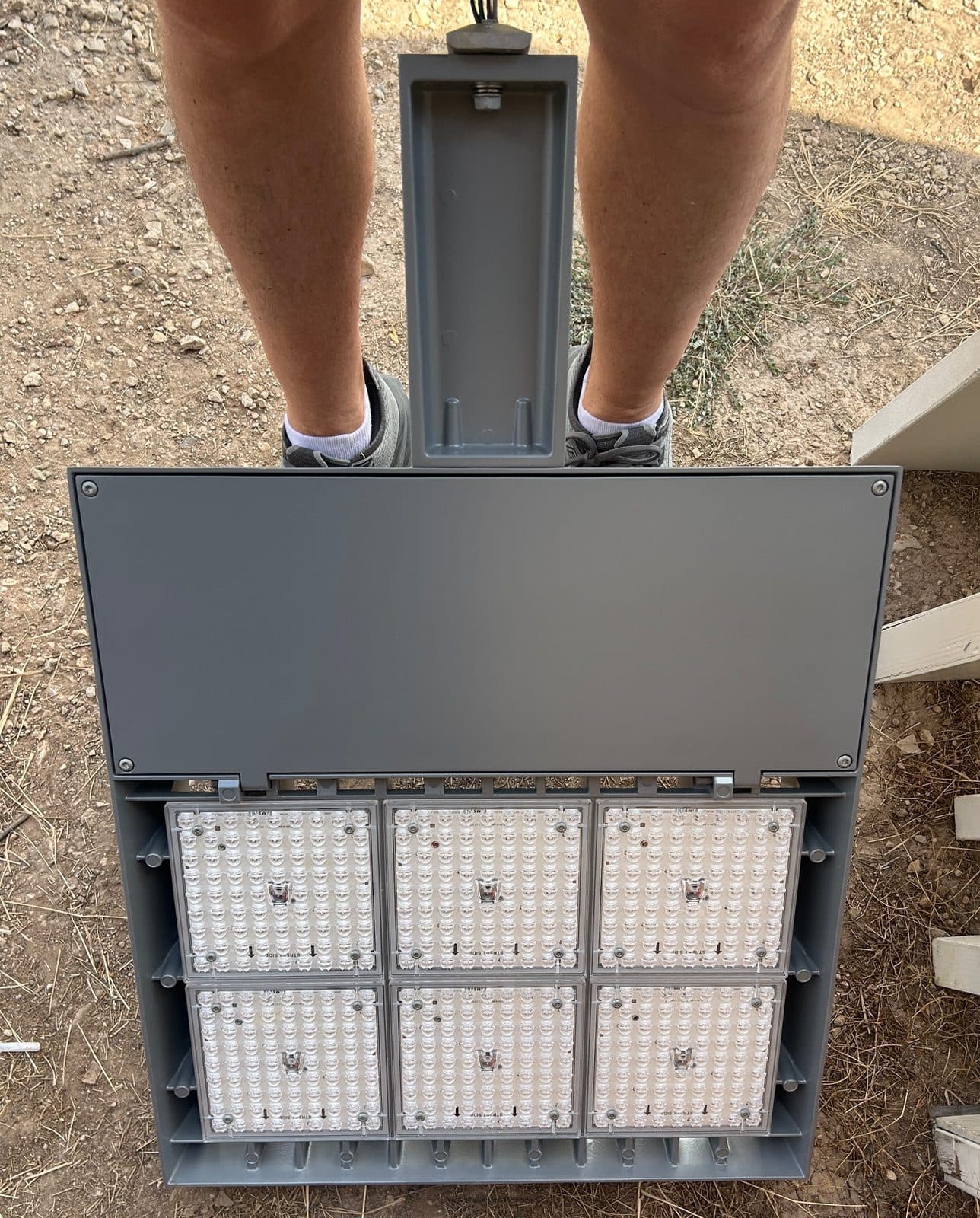 Hubbell LED Parking lot lights - Current