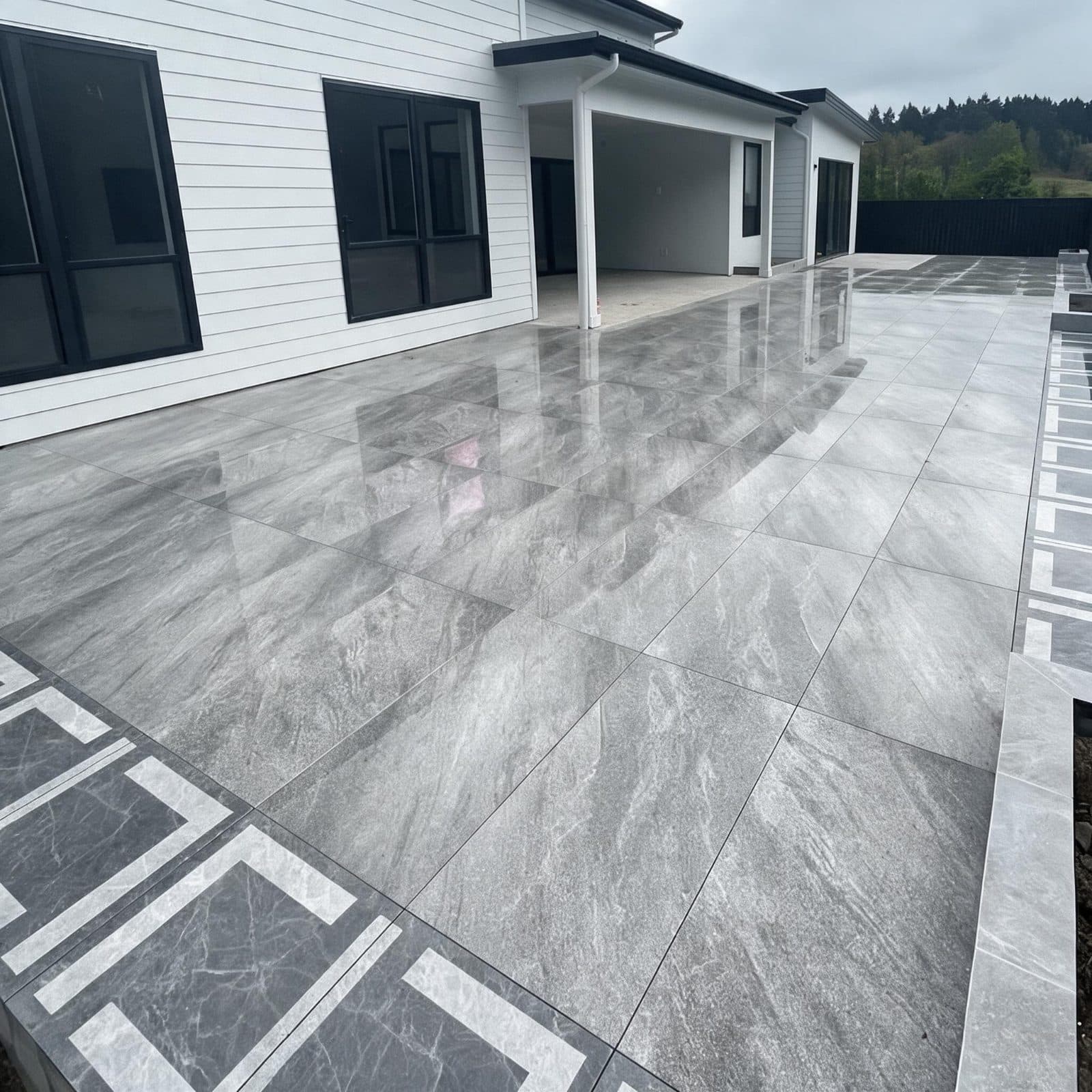 Premium Outdoor Tile Pavers - 2'x2' & 2'x4' - $3.20/SQFT -(MOQ: 1,000 SQFT) 2