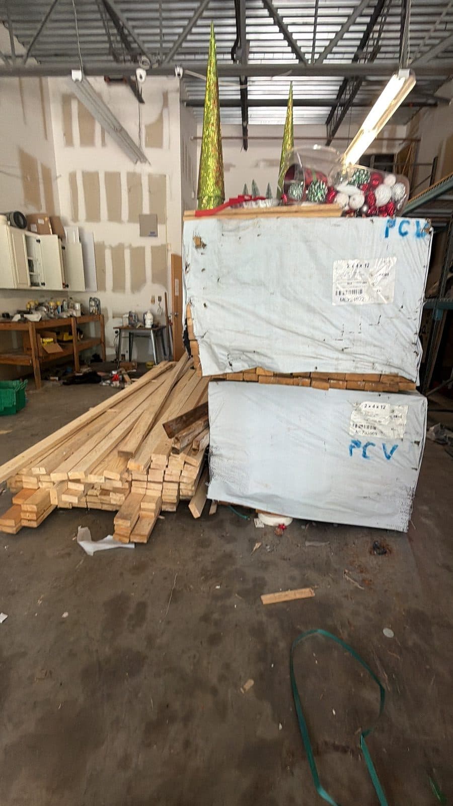 618 pieces 2x4x12 new