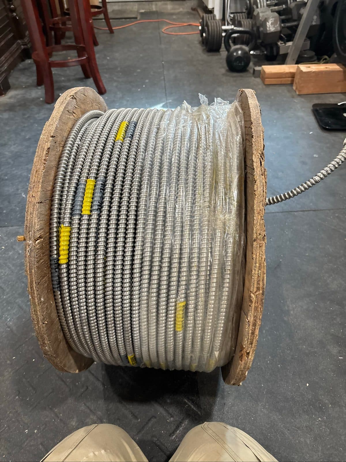 1000’ reel of 12/4 mc brown orange yellow grey 2