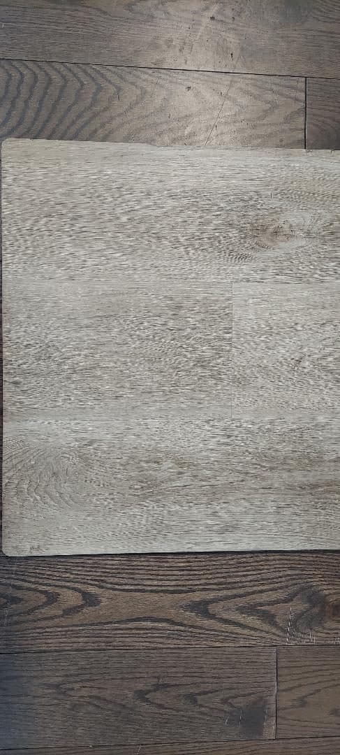 CLOSEOUT VYNIL TILES