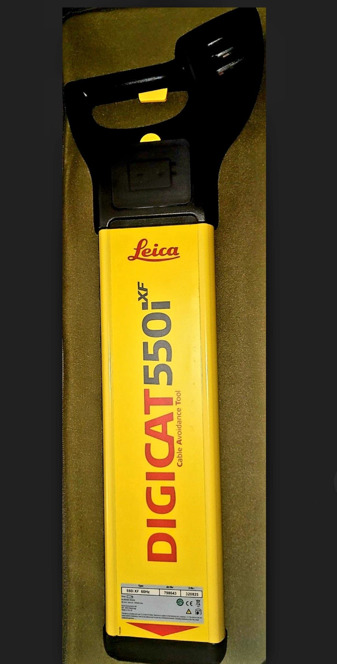 Leica Digicat 550i Underground Utility Locator