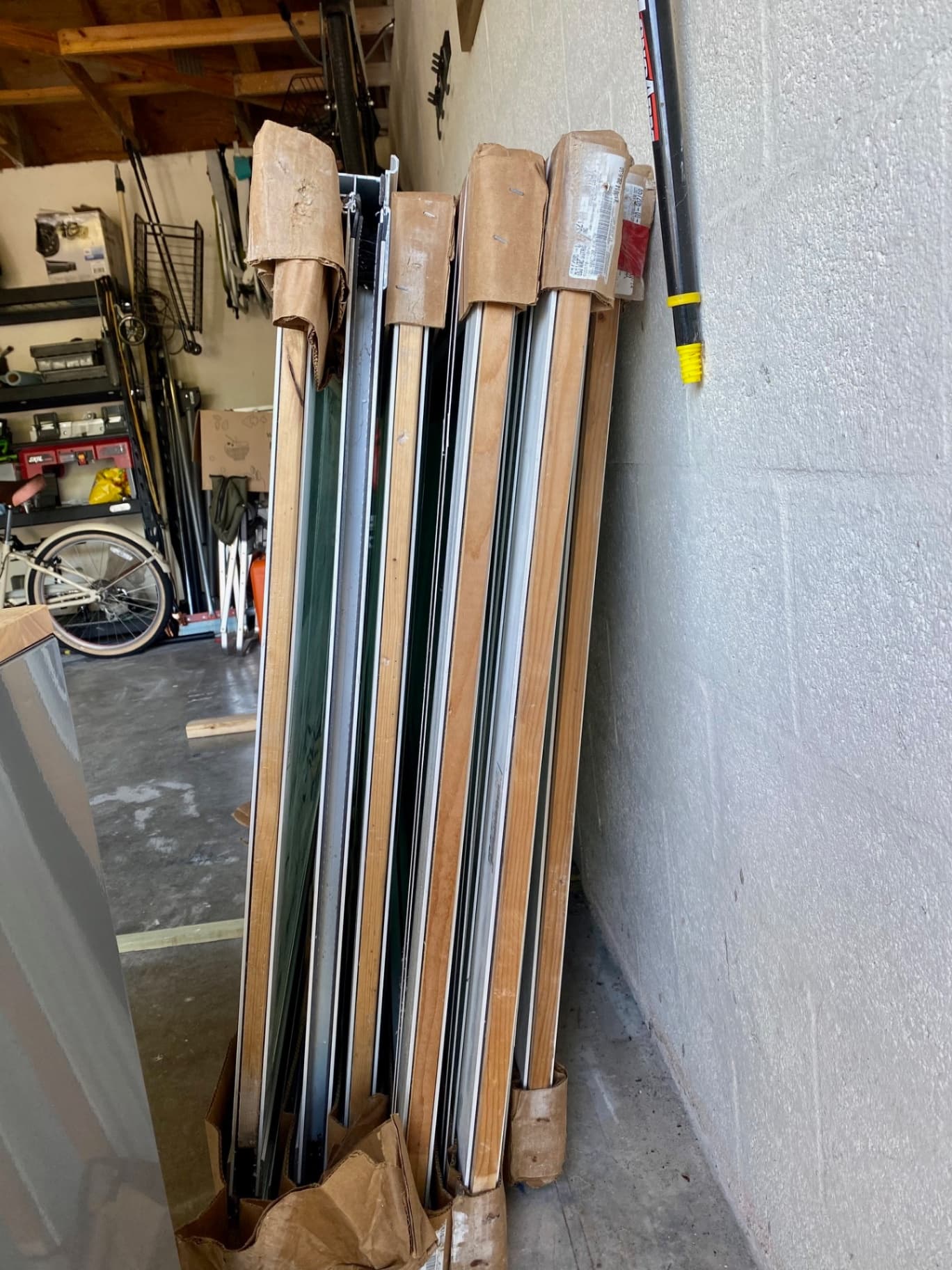 PGT WinGuard 6-piece 10 ft Corner Slider SGD 770 Series 11