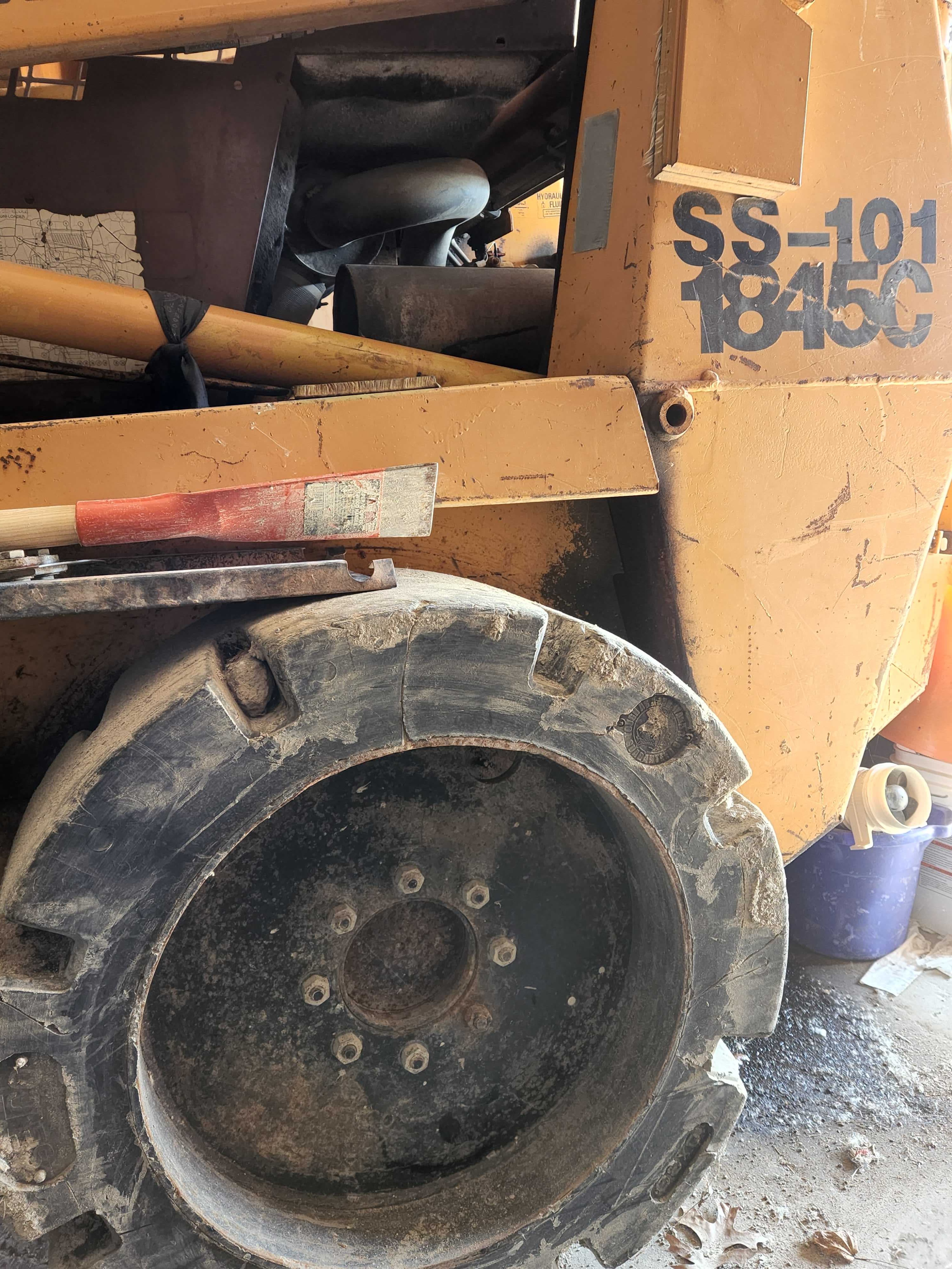1993 Case 1845-C Skidloader 8