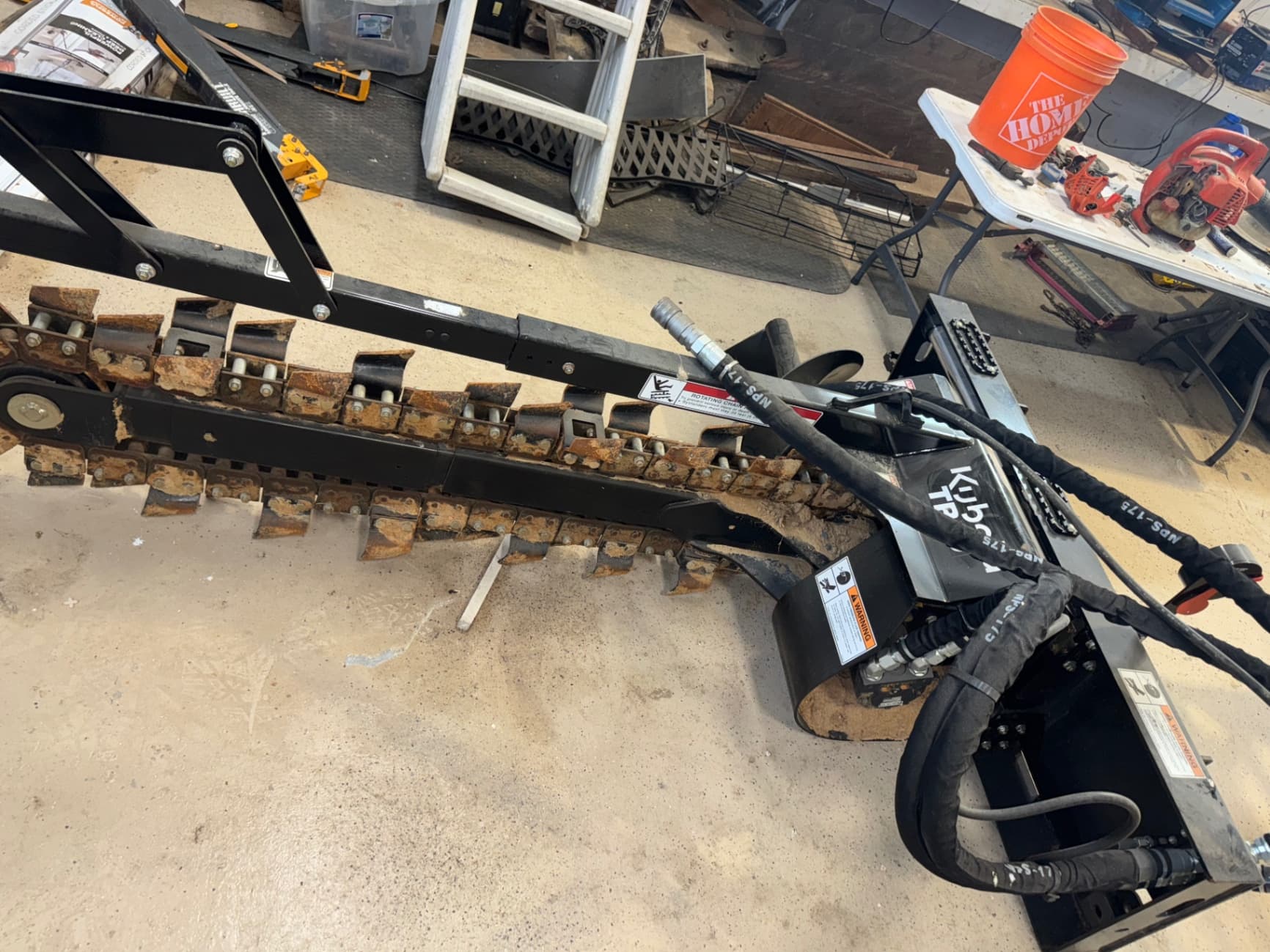 Tr60 kabota trencher