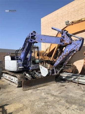 2001 KOMATSU PC128UU-2
