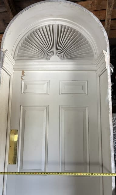 Door in Jamb with Fanned Transom 2