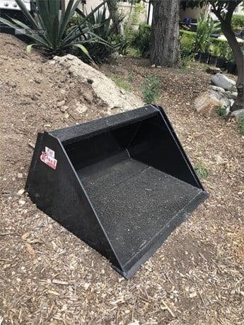 2025 Bucket, GP KIVEL 36 INCH