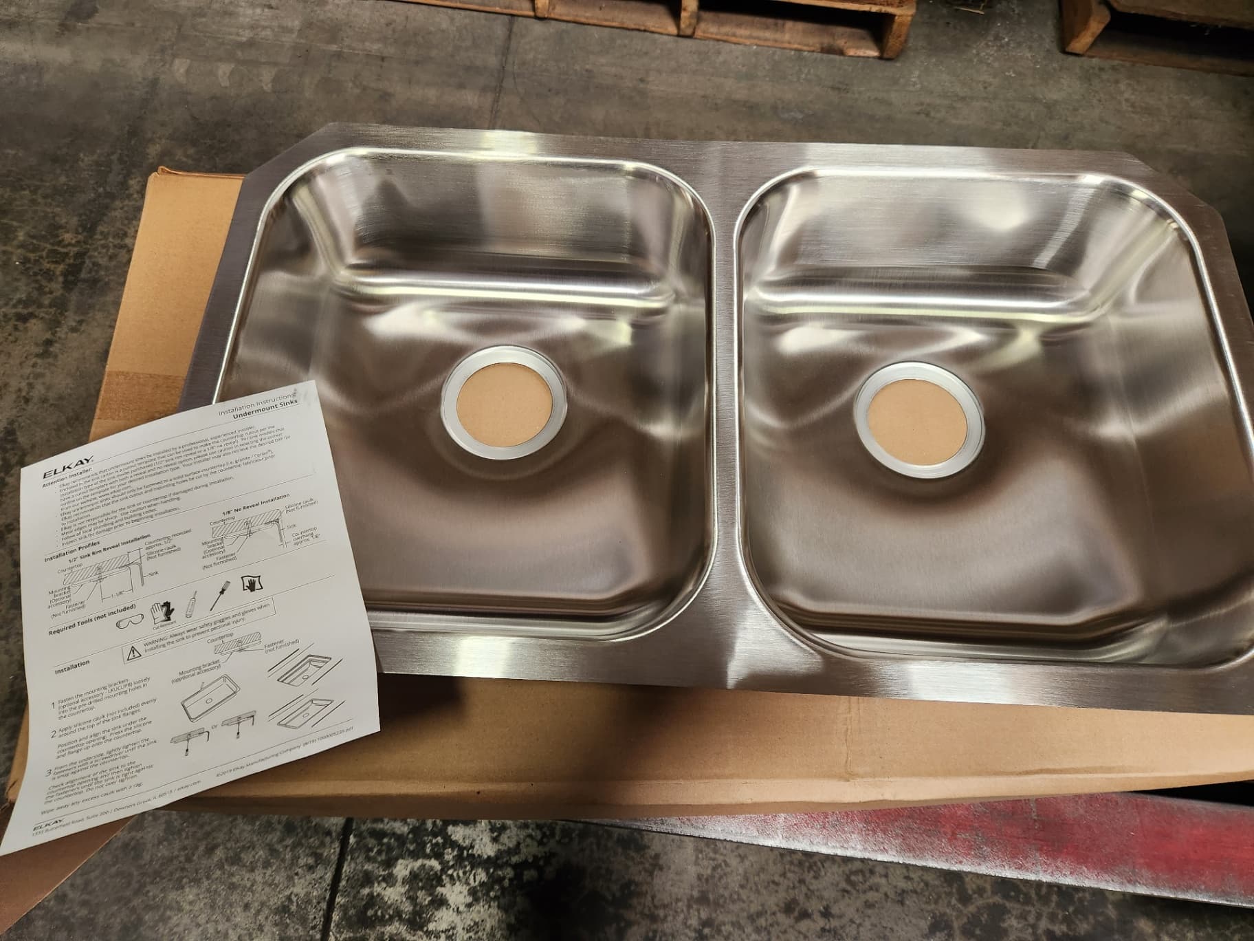 Qty 41 Stainless steel sinks