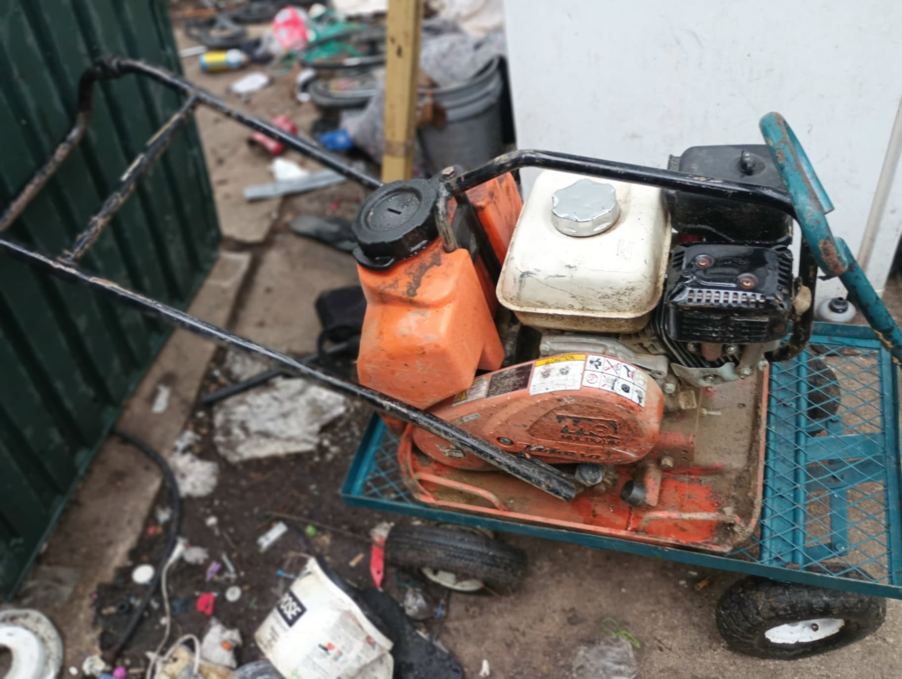 Plate compactor 2