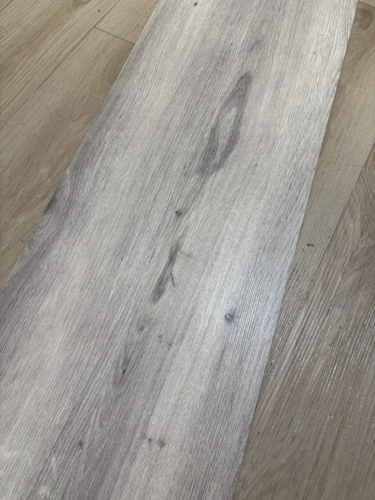 Tarkett LVT 2