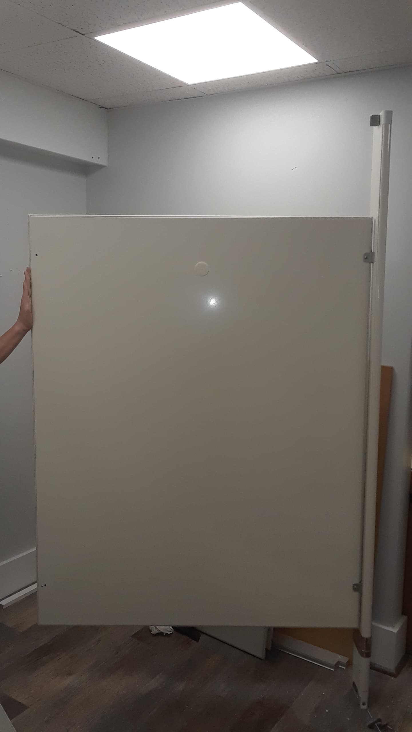 Hadrian Bathroom partitions 5