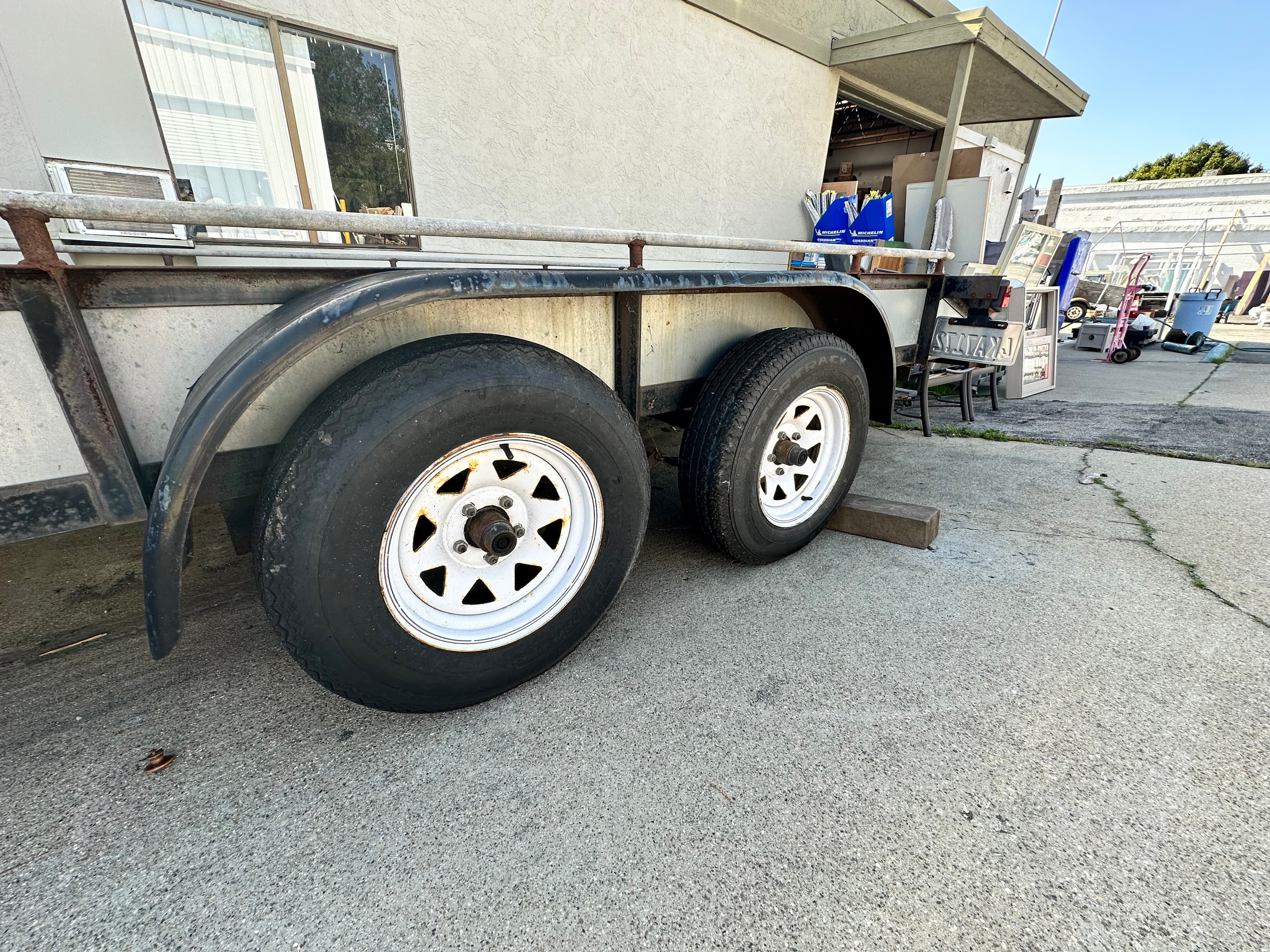 Dual Axle 16' 2008 Carson Trailer 6