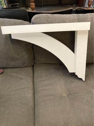 Thortons w/ traditional ends & Brighton architectural rafter tails