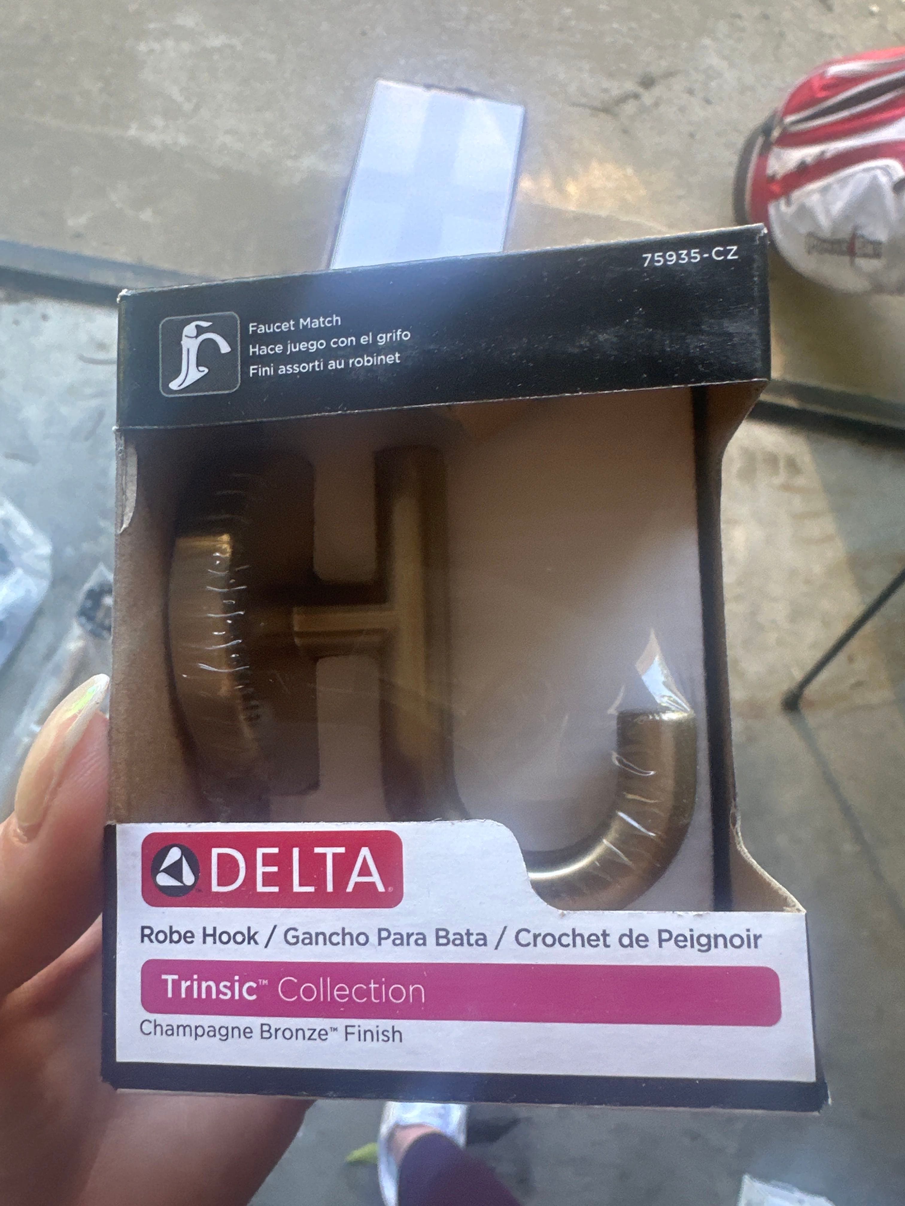 Delta bathroom done hook- champagne bronze and black in original packaging 2