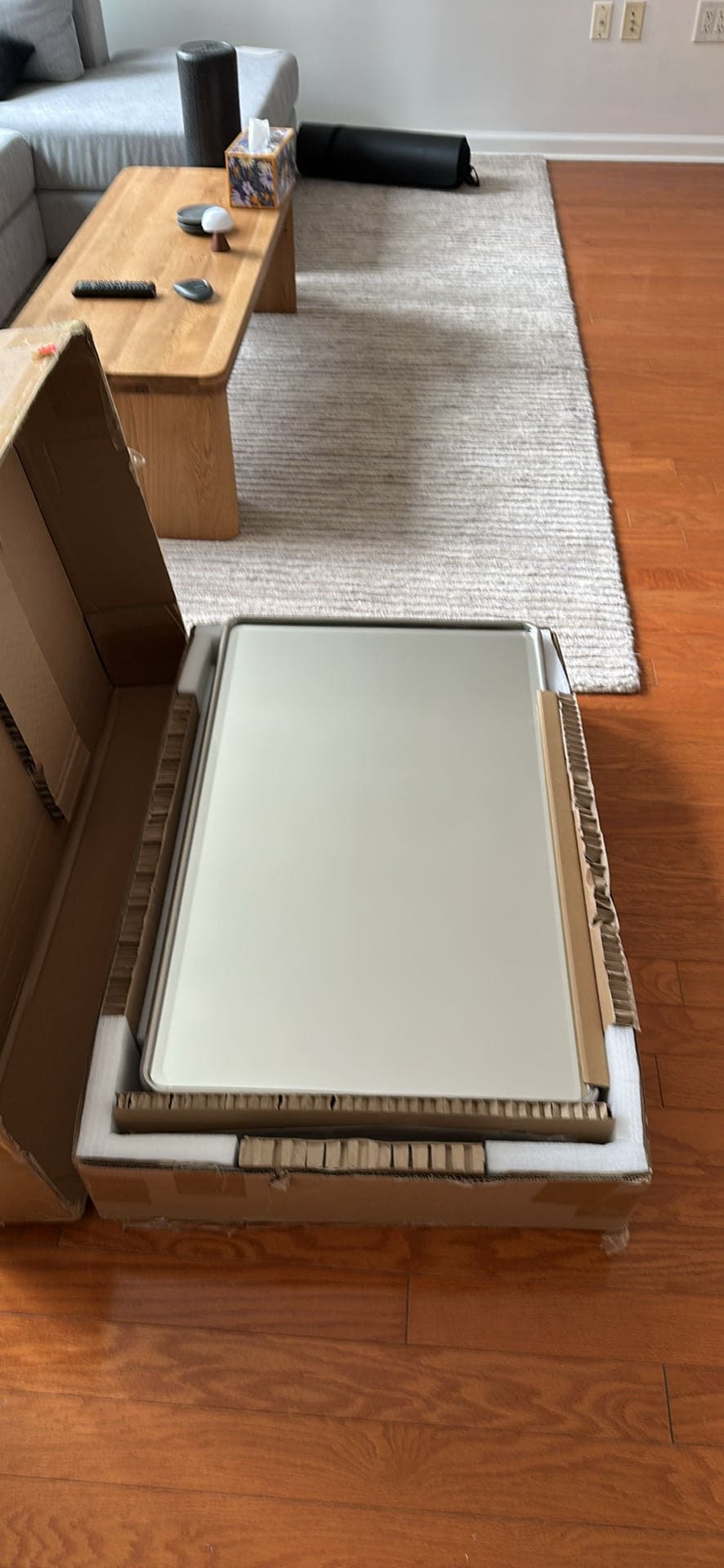 Pottery Barn Recessed Medicine Cabinet, contractor grade, 21 x 34 inches 2