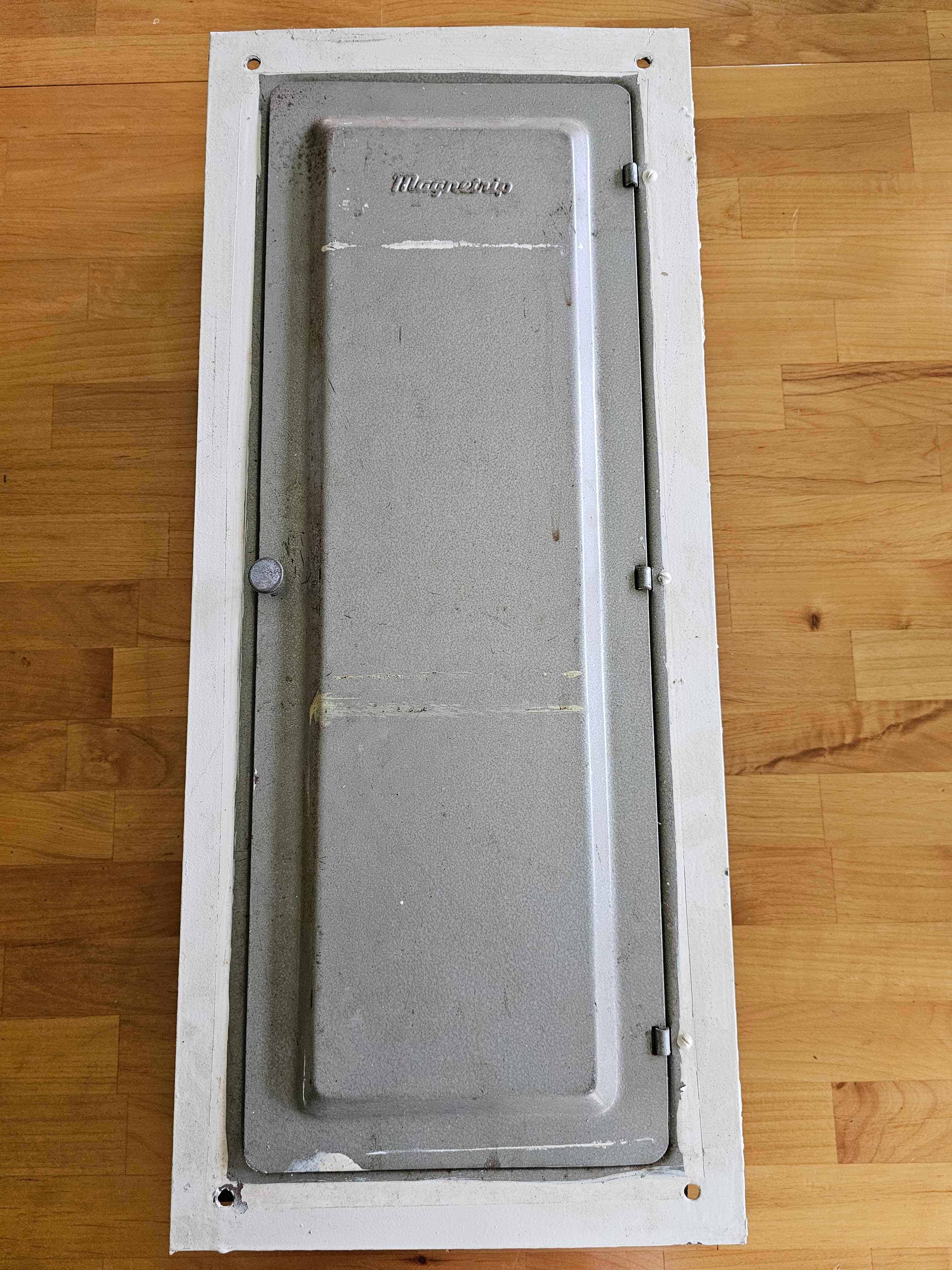 Magnatrip Electrical Breaker Box