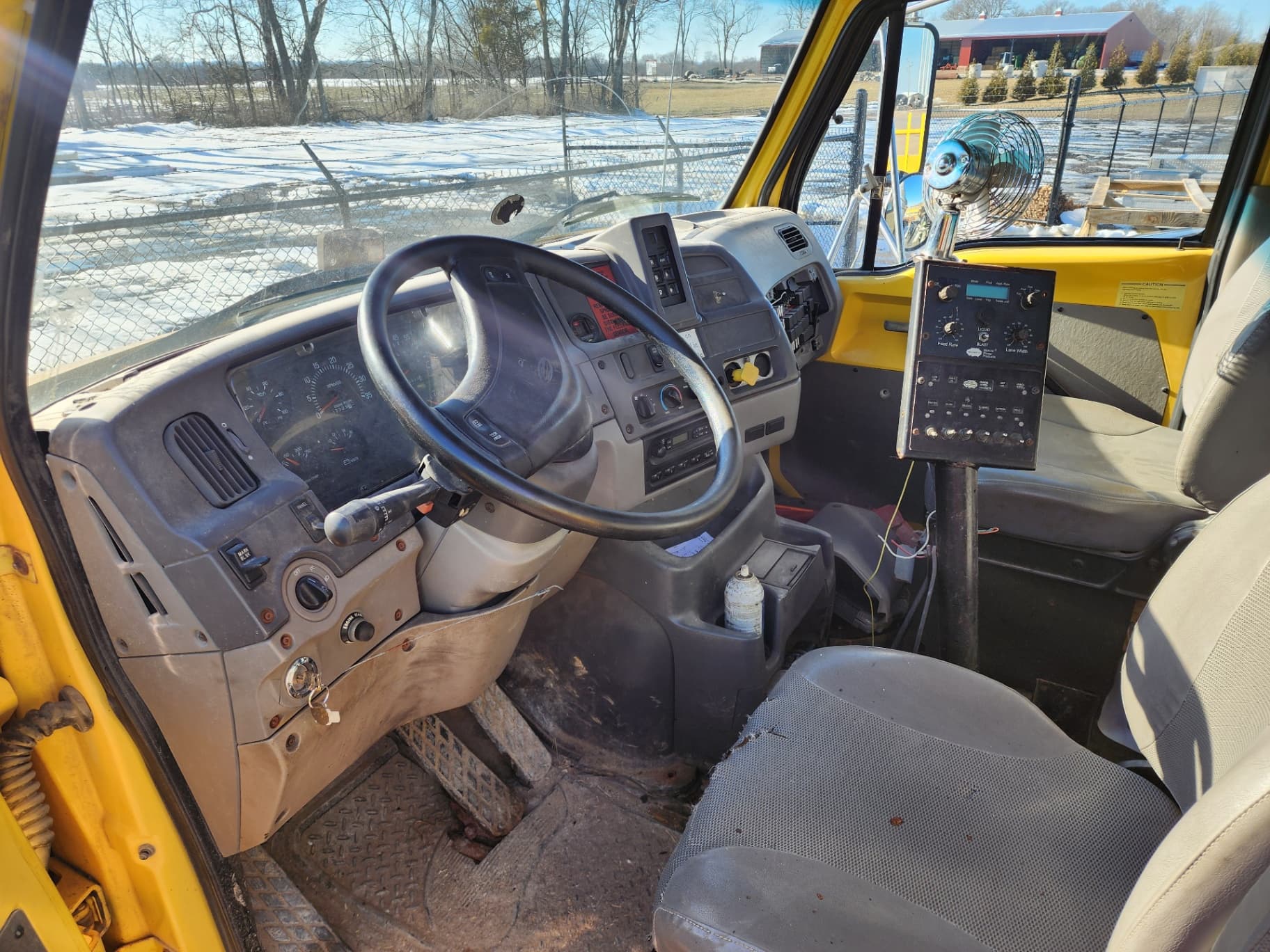 2000 Sterling Salt Truck 3