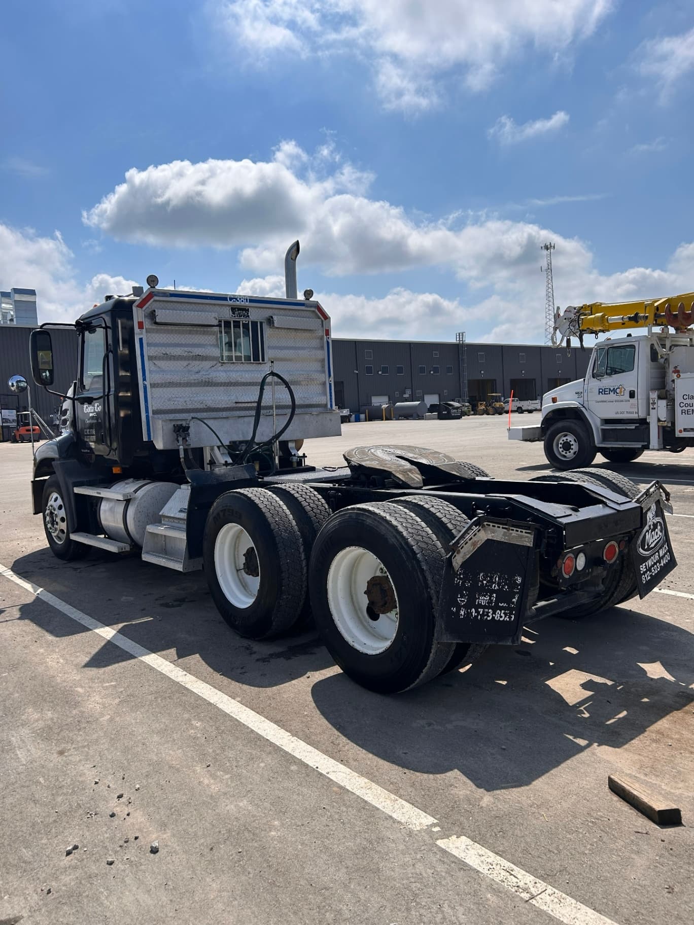 2006 Mack Vision 4