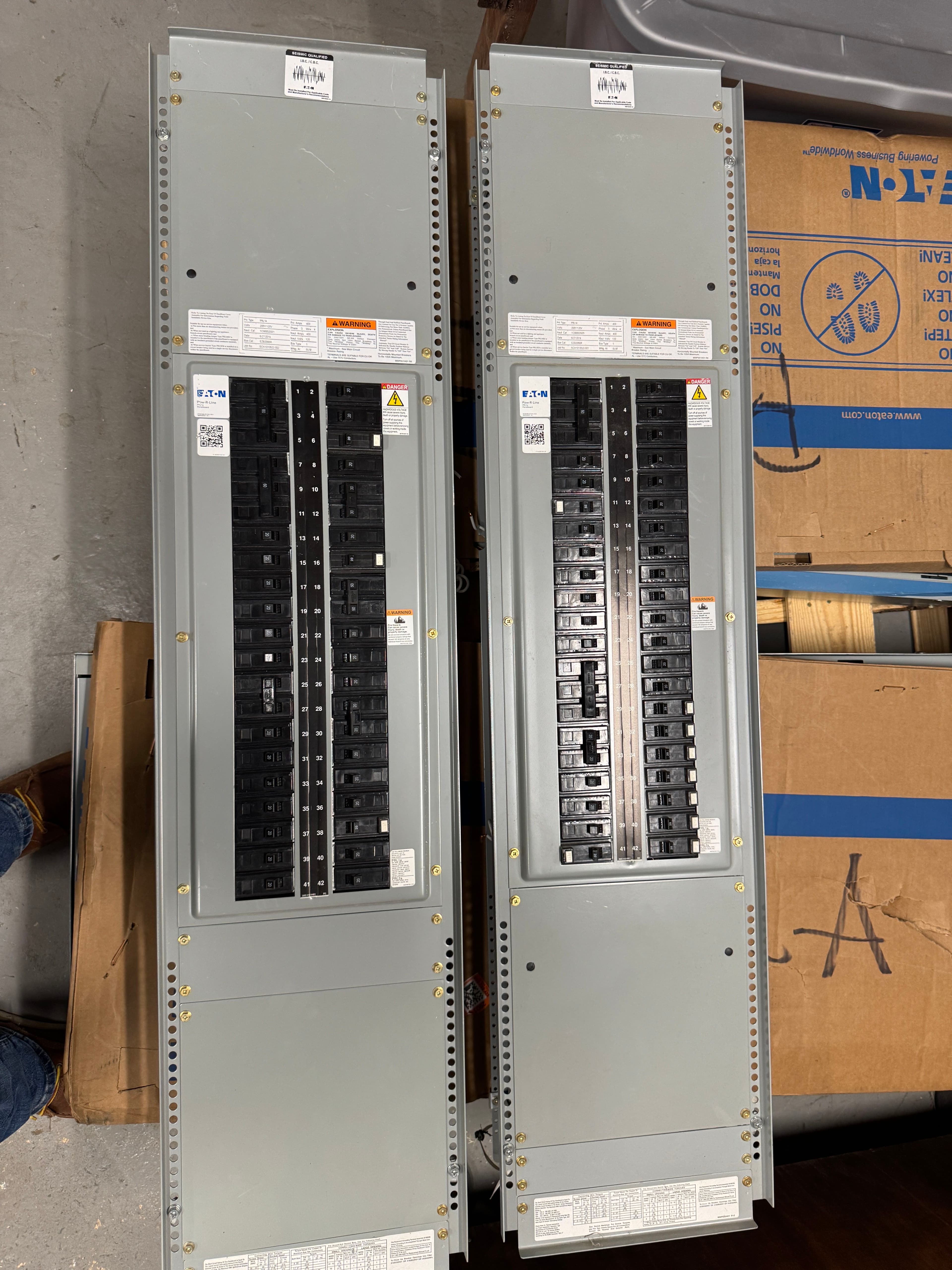 Eaton 400 amp panel interiors only w/ breakers
