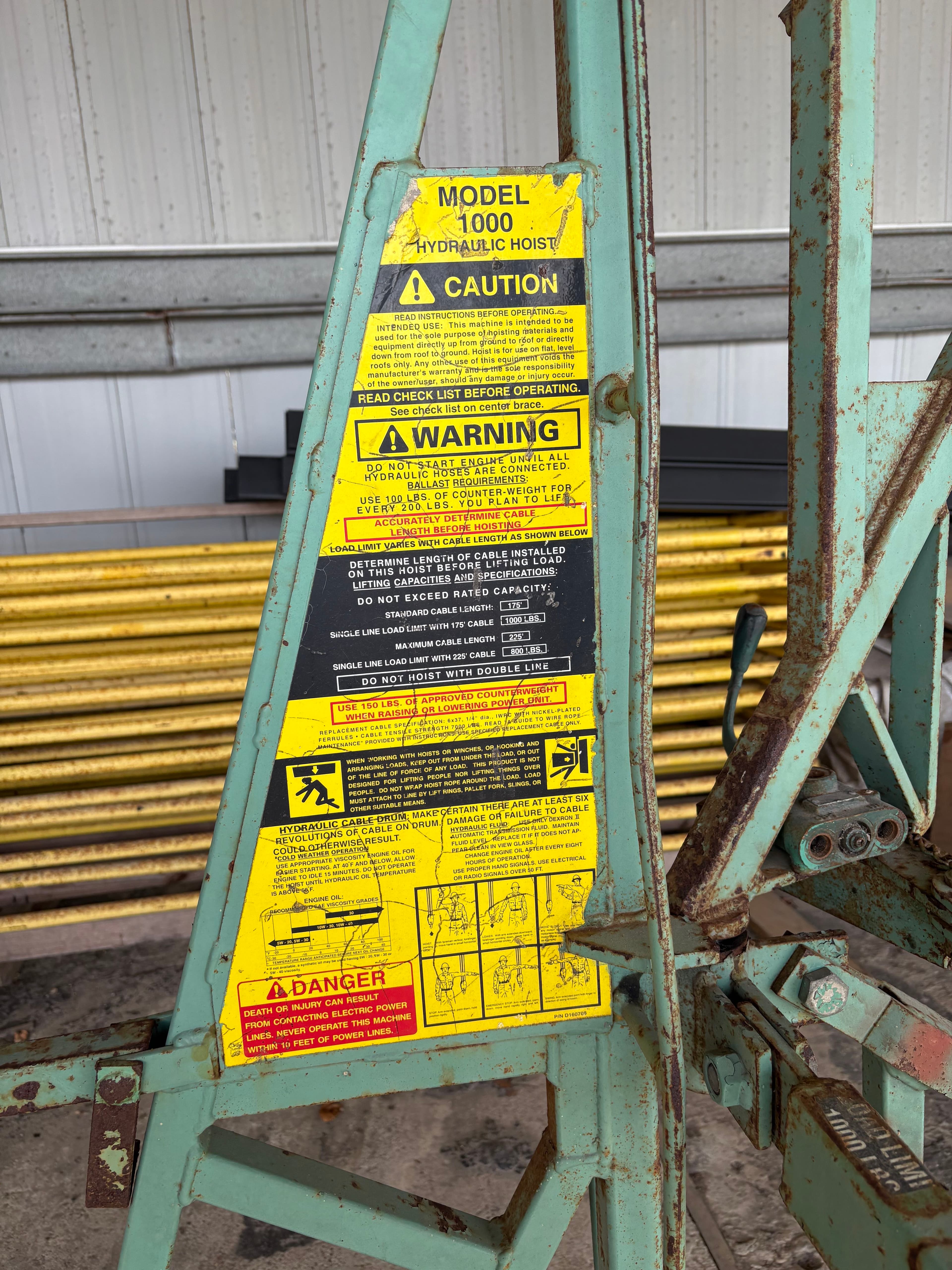 Roof Hoist 4