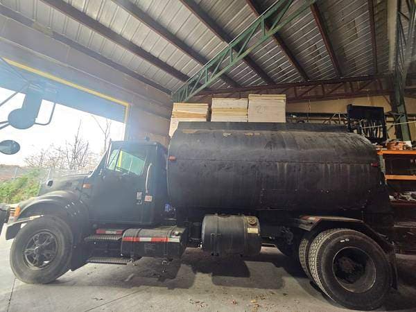 Asphalt Roofing Tanker 7 ton with truck