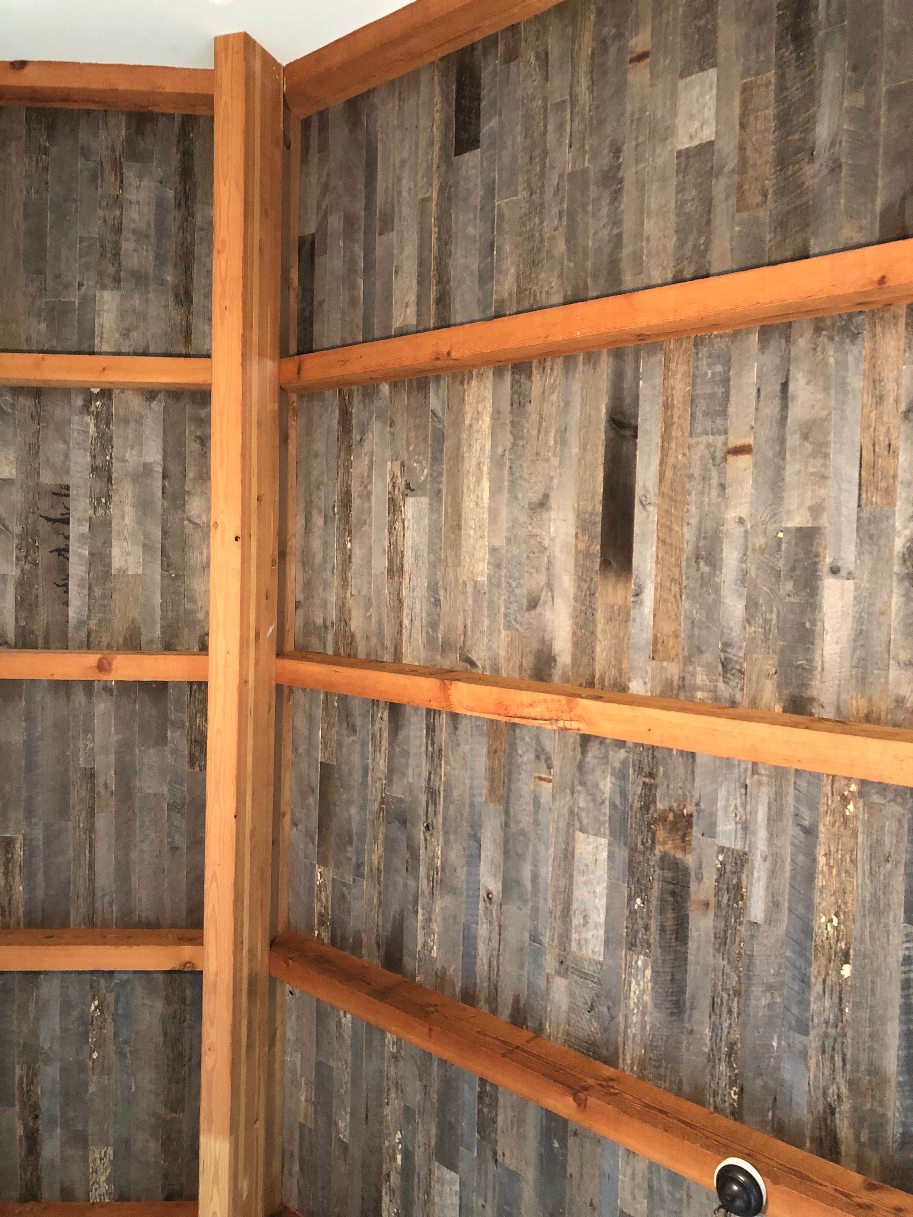 Reclaimed hardwood paneling 5