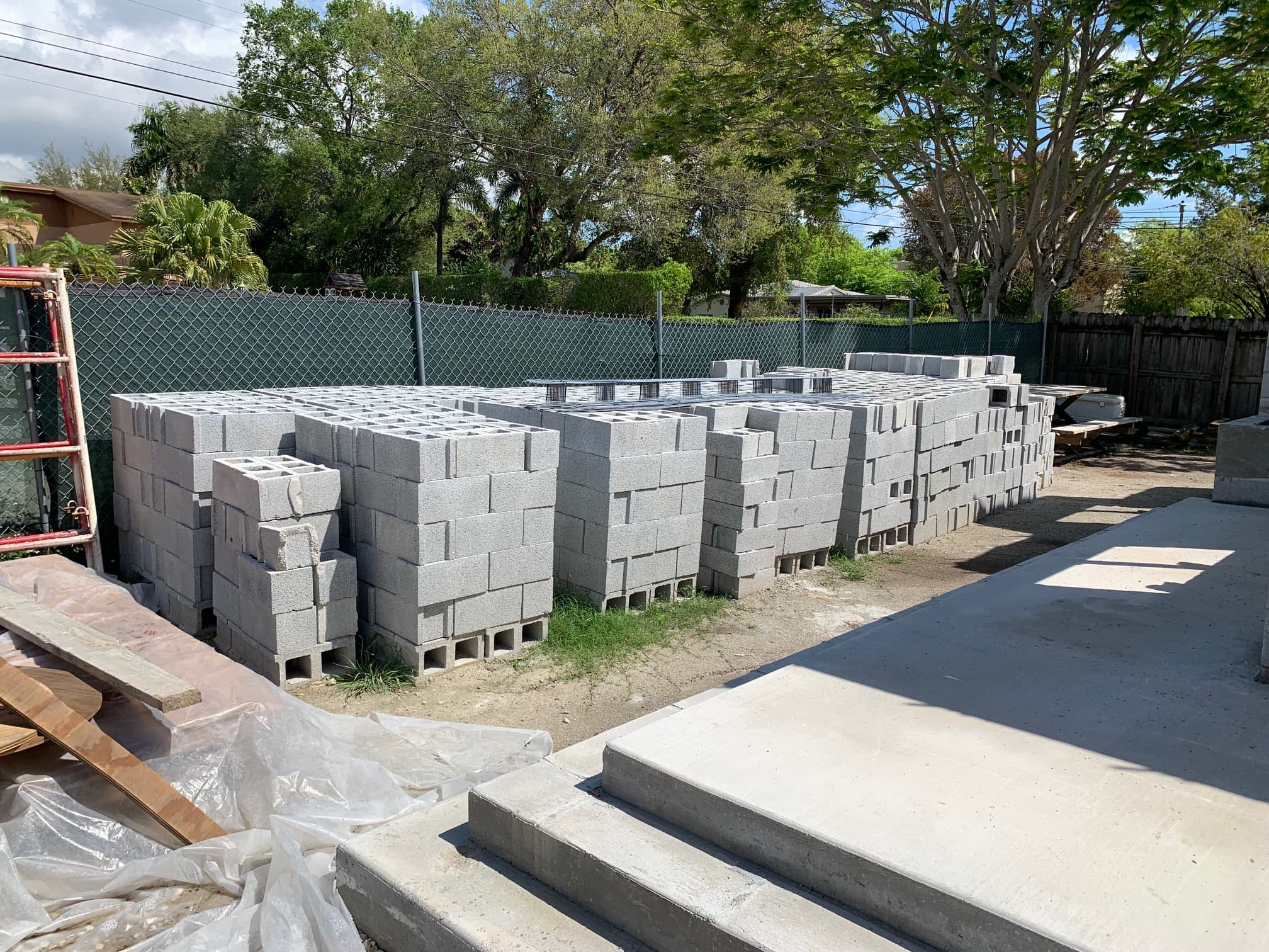 Surplus 8" Concrete Block (CMU) for sale in Miami, FL 33155