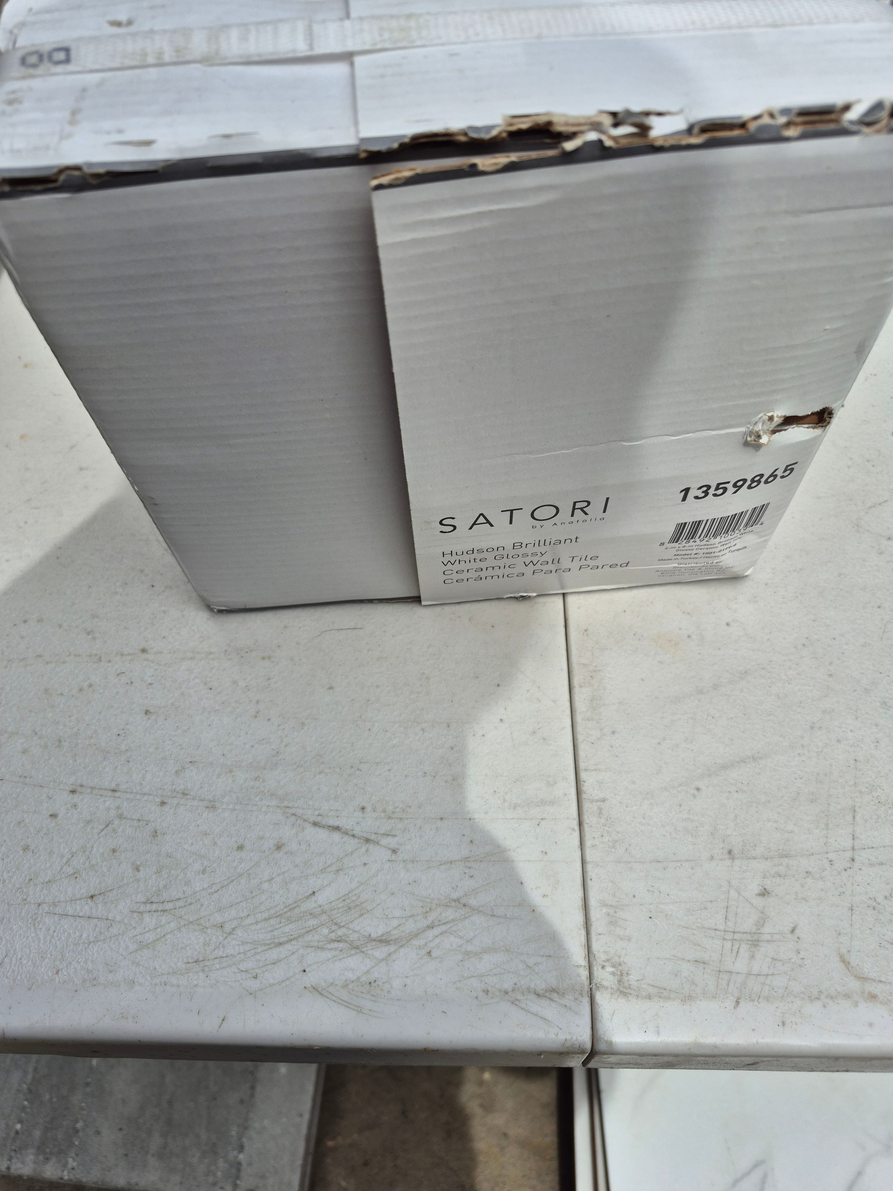 97 Satori Hudson Brilliant White Glossy Ceramic Wall 4"x8" Tiles 5