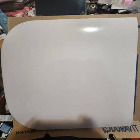 DURAVIT Happy D.2 White Toilet Seat + Lid 3