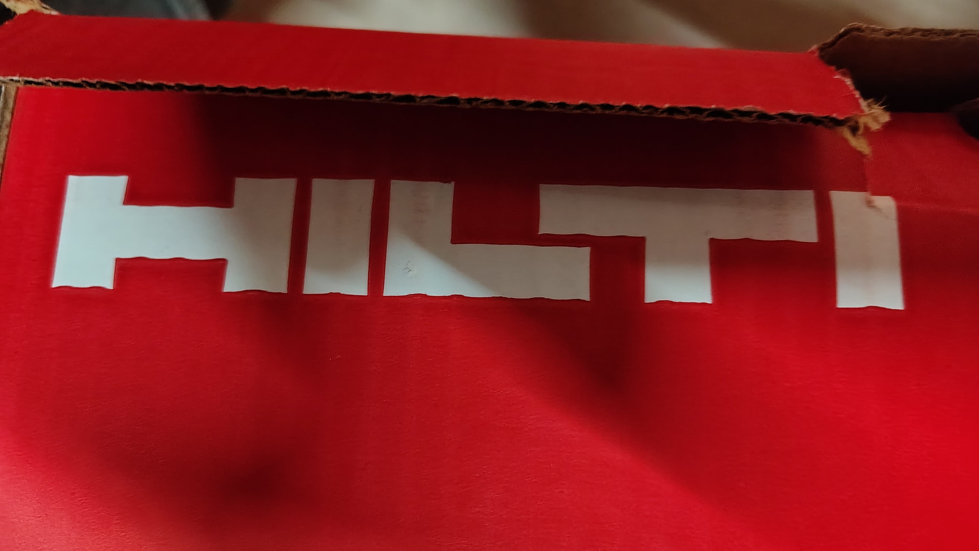 Hilti X-C 52 MX Bulk Fasteners 1000ct and DX 6 Cartridges 1000ct 2