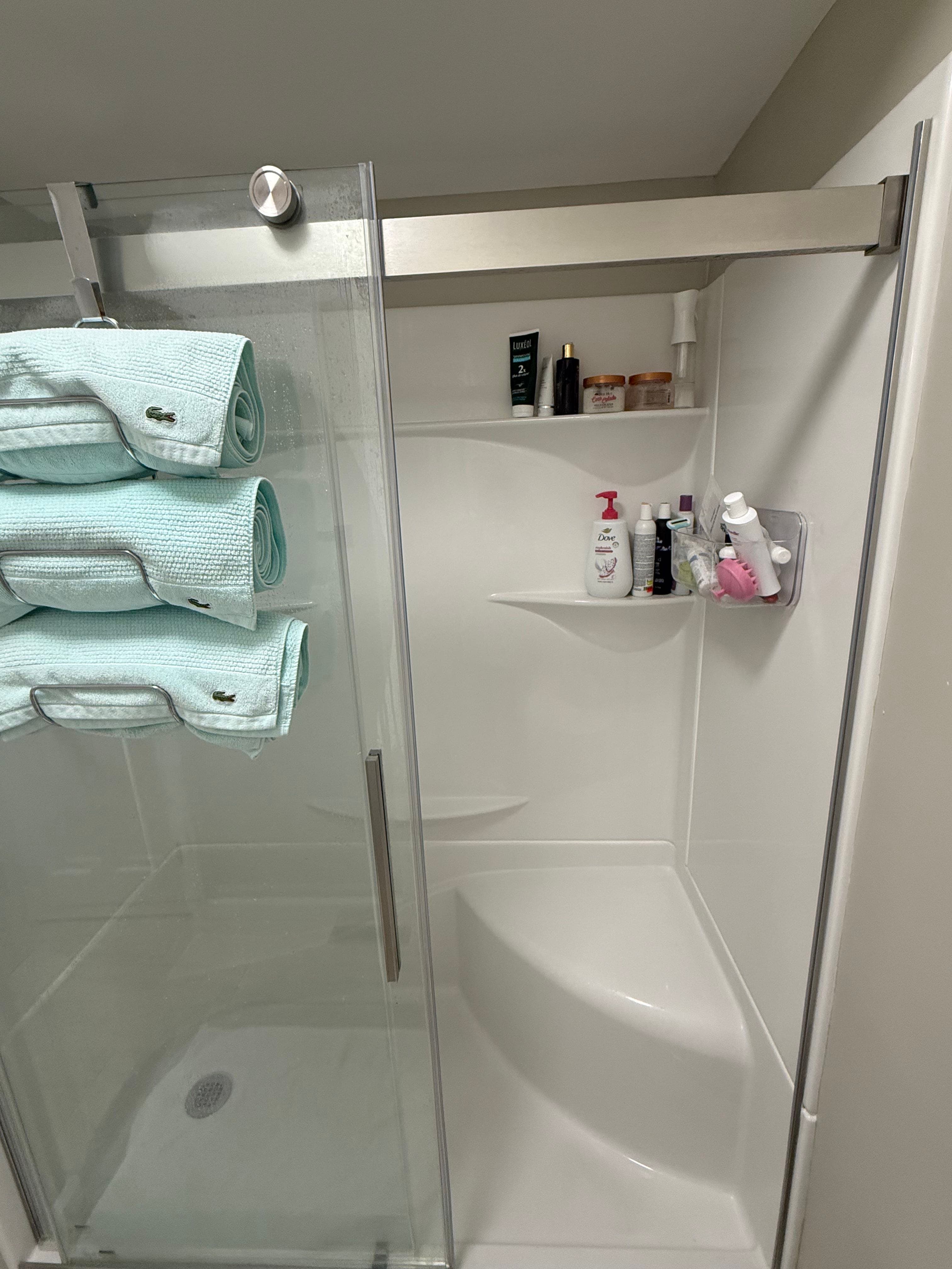 Shower panels, base, door 2