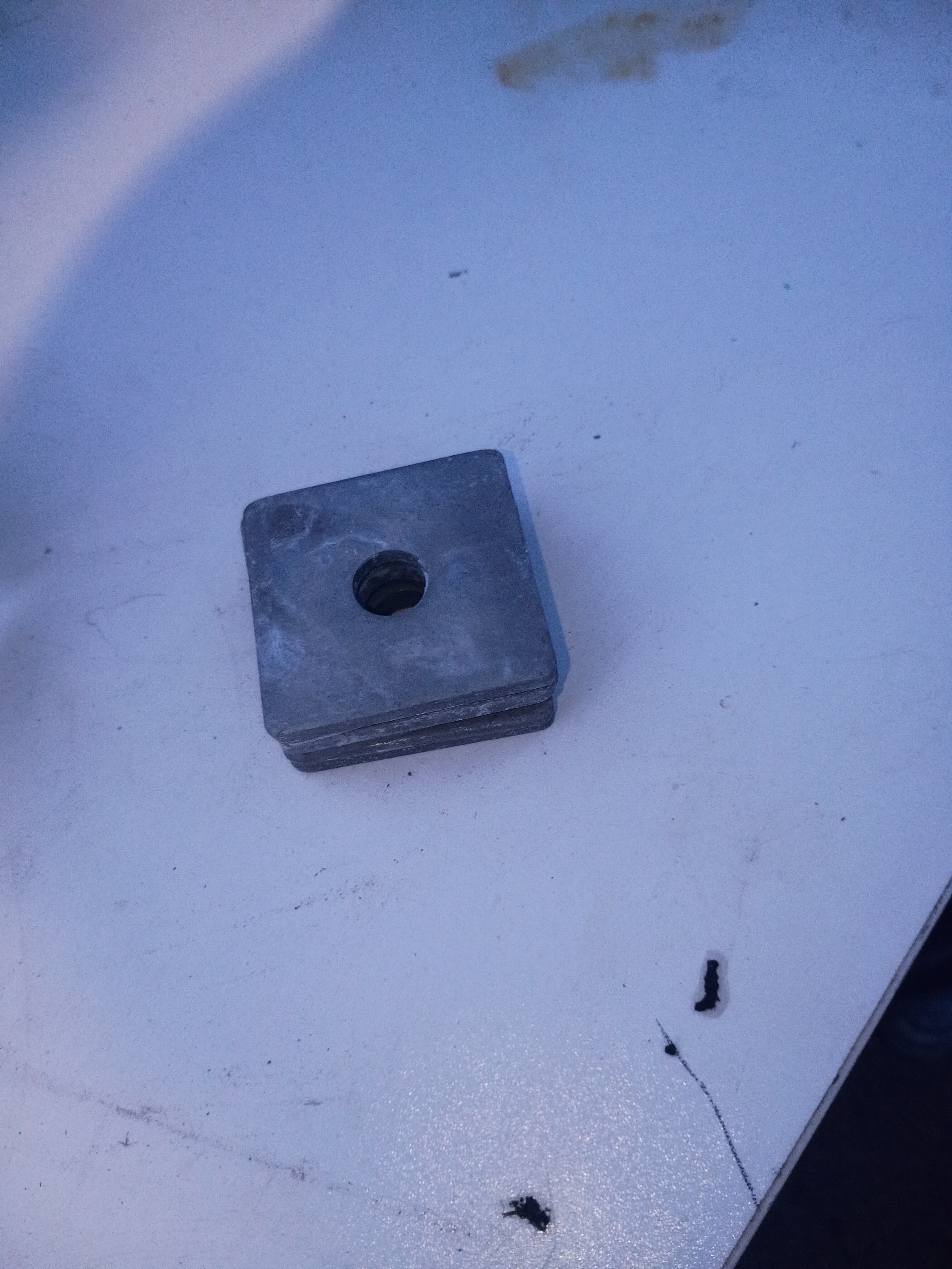 Concrete screws and bolts 2