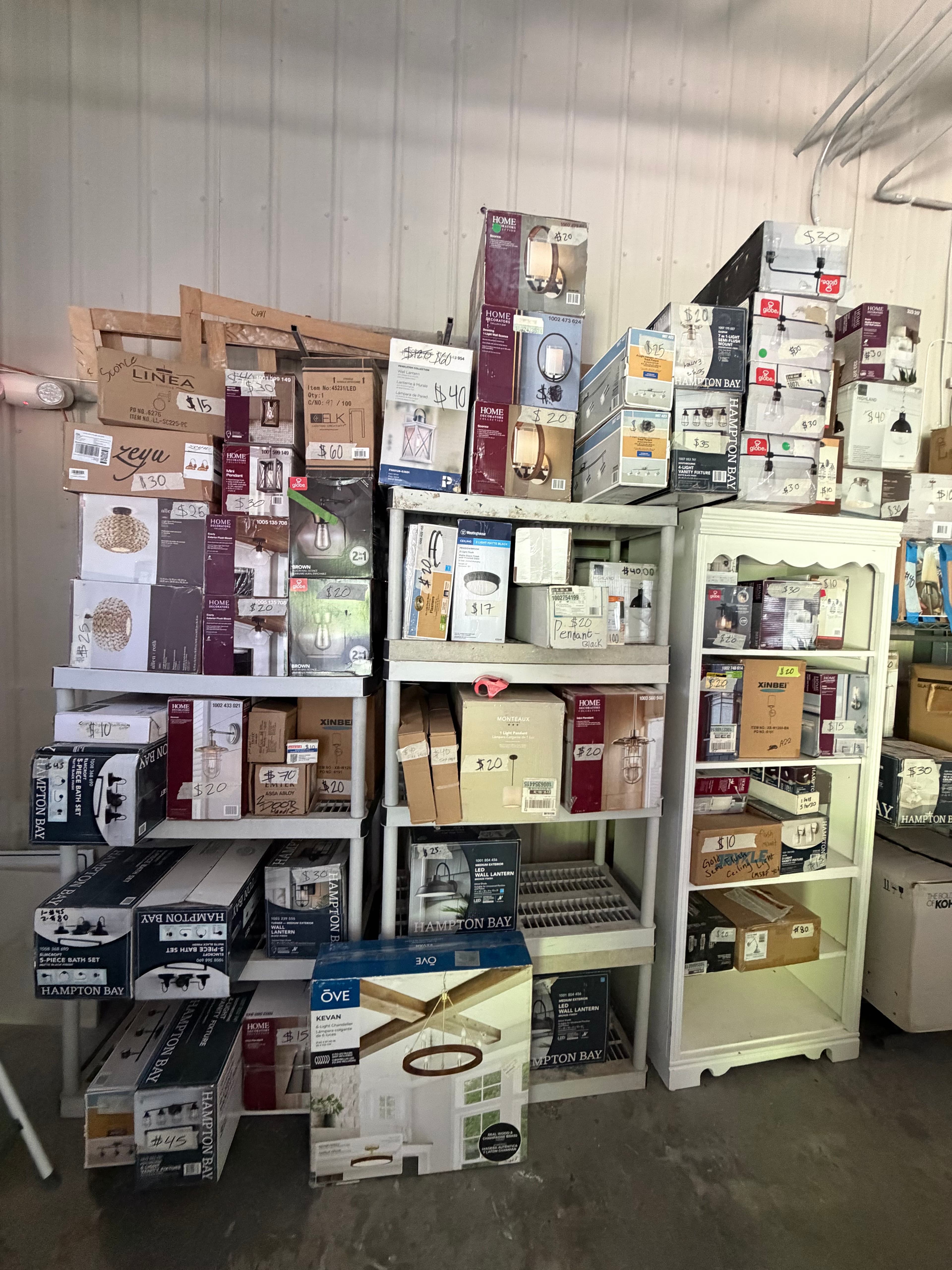 🏡 HOME UPGRADE LIQUIDATION: Appliances, Faucets, & Lighting! 4